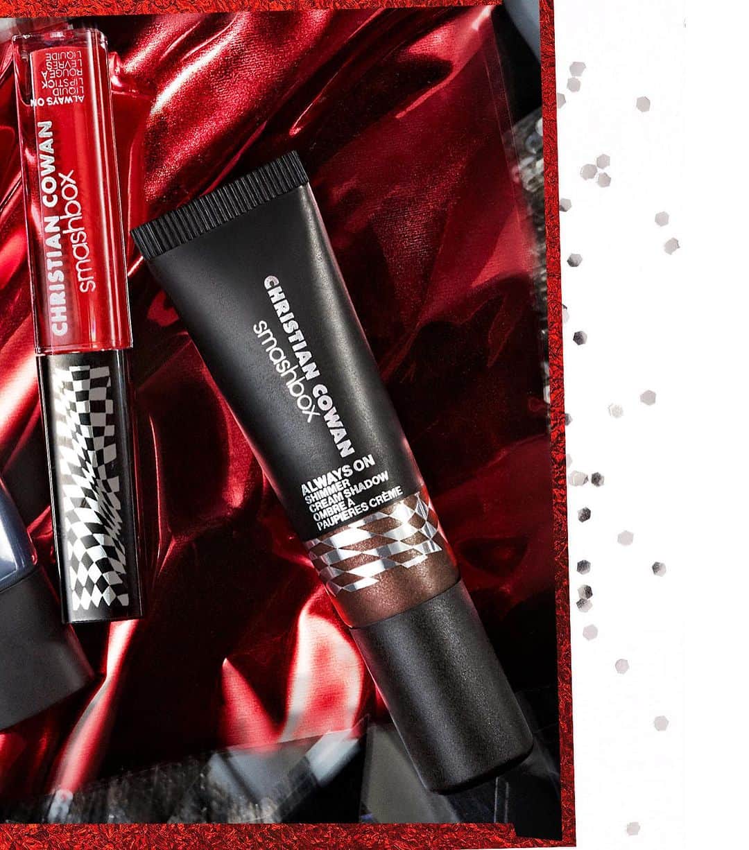 Smashboxさんのインスタグラム写真 - (SmashboxInstagram)「ICYMI our bestsellers got the Christian Cowan treatment for a limited time this holiday szn ✨✨✨  Shop the collab at @macys | Link in bio」11月7日 3時13分 - smashboxcosmetics