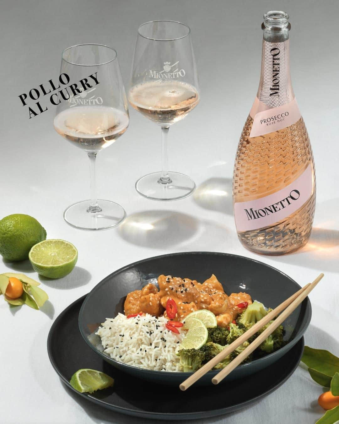 Mionetto Proseccoさんのインスタグラム写真 - (Mionetto ProseccoInstagram)「Una nuova delizia da @lucia_carniel_lultimafetta, un delicato pollo al curry da assaporare con un calice del nostro profumato Prosecco Rosé Doc: fatti tentare dalla ricetta, la trovi nel link in bio!  A new delicacy from @lucia_carniel_lultimafetta, a delicate chicken curry to enjoy with a glass of our fragrant Prosecco Rosé Doc: let yourself be tempted by the recipe, you can find it in the link in bio!  #mionetto #prosecco  #mionettoeshop  #mionettoprosecco  #mionettoinsieme #orangesoul  #rosewine #rosewinelovers #proseccorosé #proseccolover #proseccotime #proseccosuperiore #proseccohills #collinedelprosecco  Bevi Mionetto responsabilmente⁣⁣⁣⁣ Enjoy Mionetto responsibly」11月7日 4時01分 - mionetto_prosecco