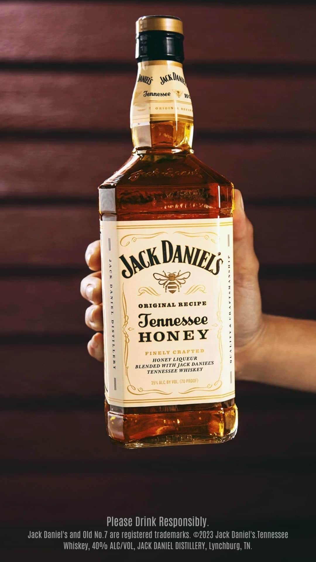 ジャックダニエルのインスタグラム：「What's your flavor of choice?」