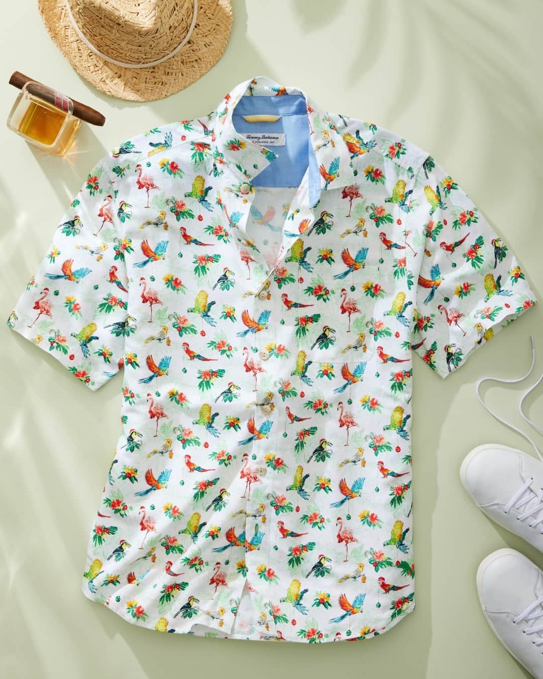 トミー バハマのインスタグラム：「Meet #2 of 5 in our Holiday-Exclusive Shirt Drop! 🦩 Birds of a feather party together—and this Veracruz Cay is ready to kickstart the festivities. 🦜」