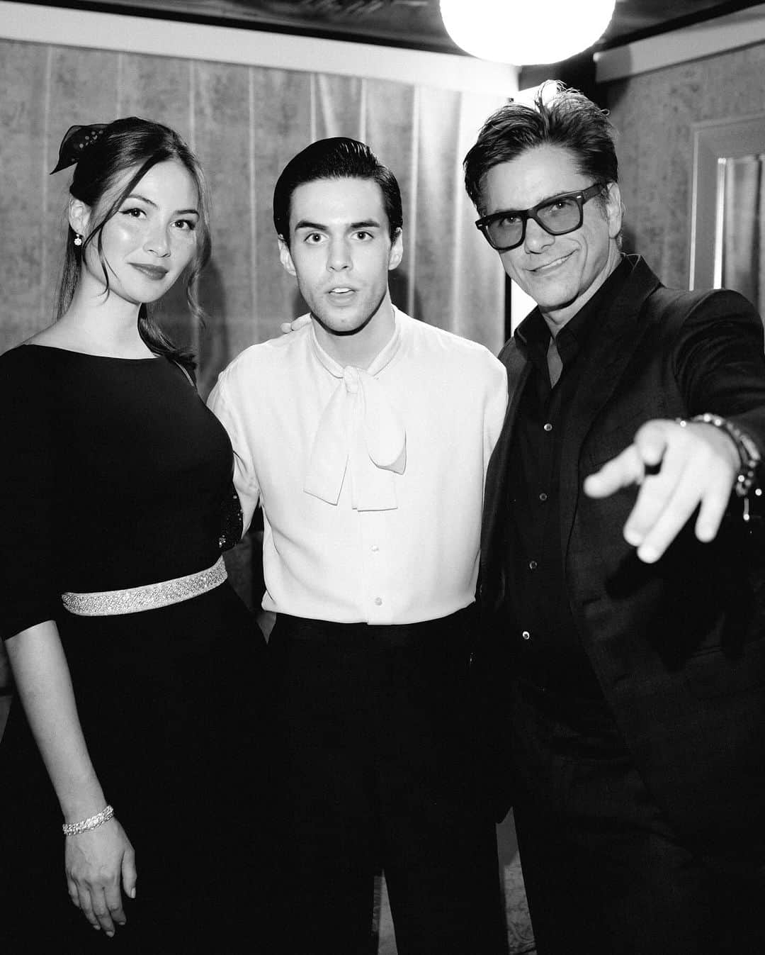 のインスタグラム：「During Friday’s date night with my wife @caitlinskybound I’m convinced we had a brush with the divine when we saw @stephensanchezofficial perform at the @thewiltern . We had the pleasure of meeting his parents, who had such a genuine warmth and humility that I knew he’d be a good kid. I was right, what I didn’t expect was a vocal talent unparalleled by any I've heard live since the days I shared the stage with the likes of Carl and Brian Wilson, or even Roy Orbison during his time as an opening act for @thebeachboys Watching Stephen brought back that same spellbinding feeling I had back then. Here's to you on your 21st, Stephen—may your years be as timeless as your music.   📸@connr0」