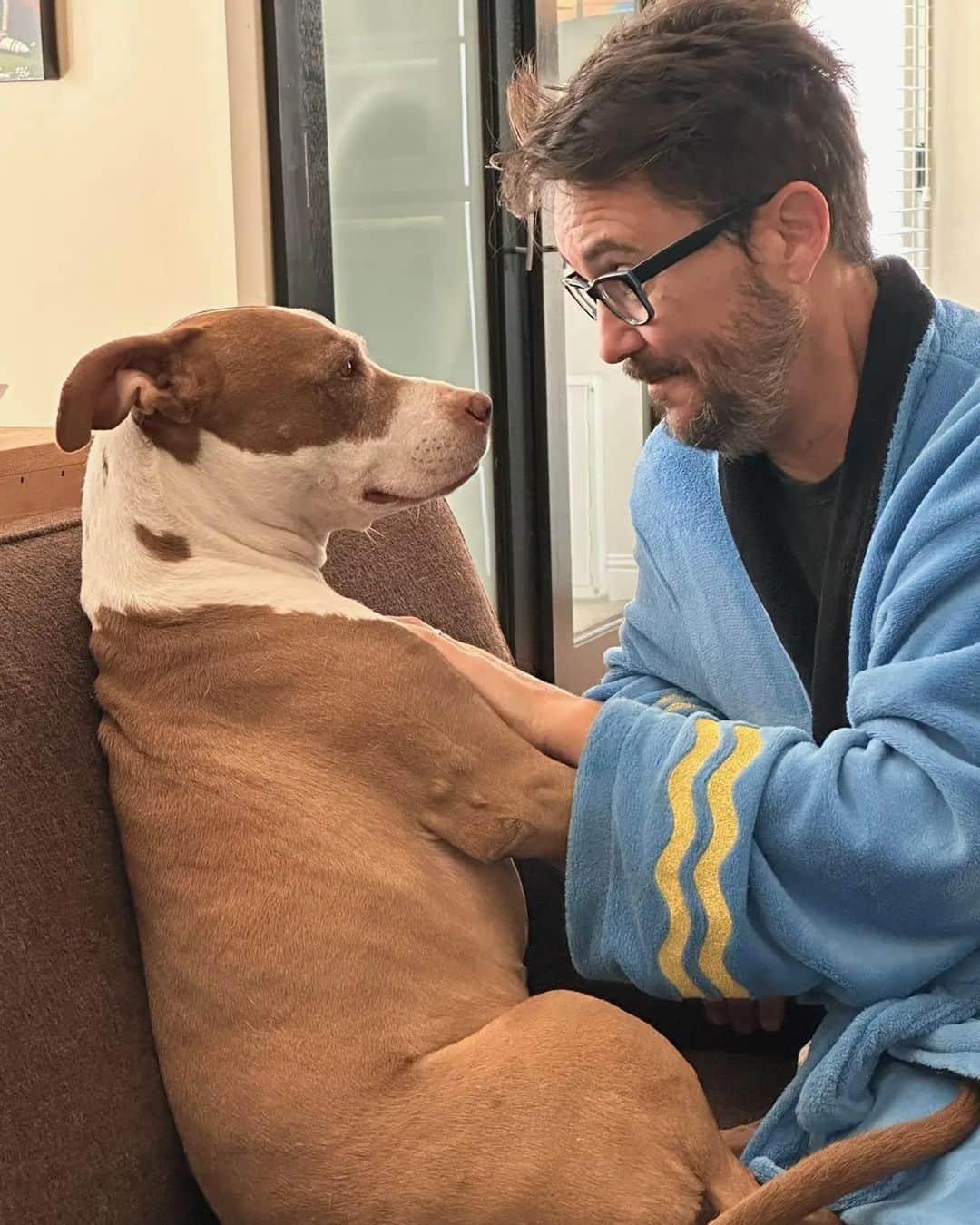 ウィル・ウィトンのインスタグラム：「This morning's bedhead is celebrating #MarloweMonday」
