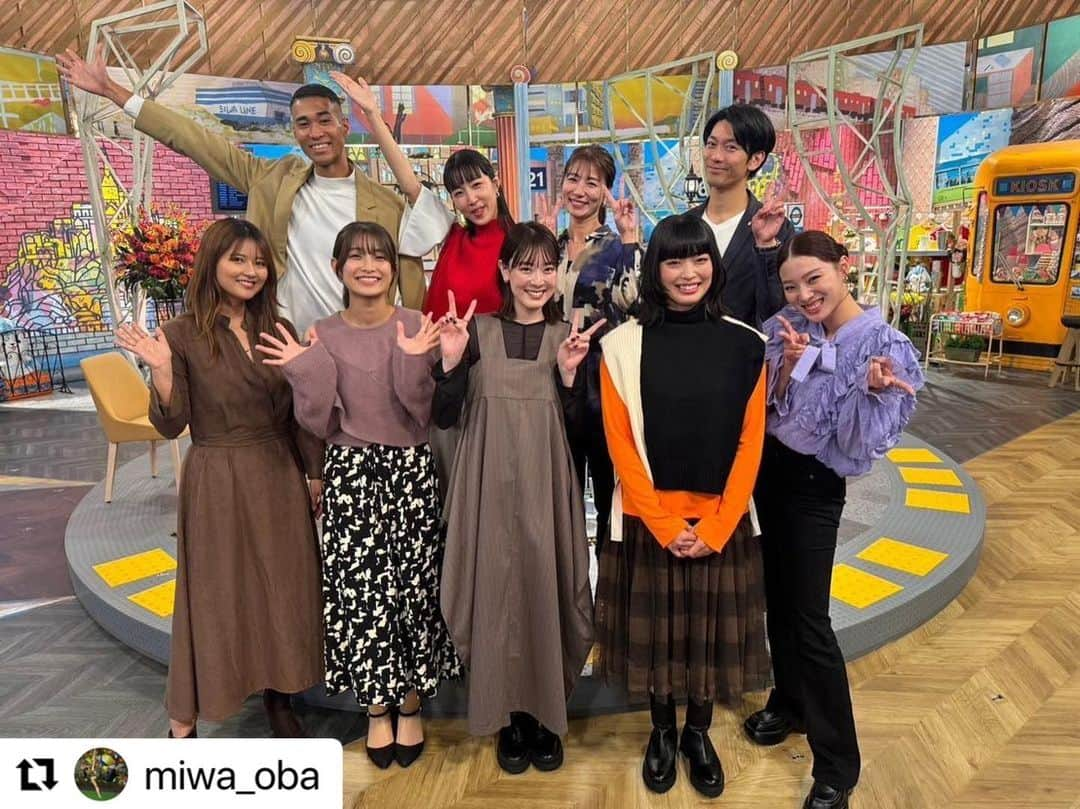 朝日放送「朝だ！生です旅サラダ」のインスタグラム：「#Repost @miwa_oba with @use.repost ・・・ 旅サラダ3週目ありがとうございました！ 初めて海外リポーターが全員集合！個性豊かなメンバーでとっても楽しかったです😊 金曜日の旅サラダEXPOではみなさんのことが知れて嬉しかったです♪  3週目のユングフラウ地方は大迫力のアルプスの山々や鉄道など、スイスを満喫できる場所でした！ 次回も楽しみにしていてください☺️  knit vest : @calm_select  check dress : @verofonna」