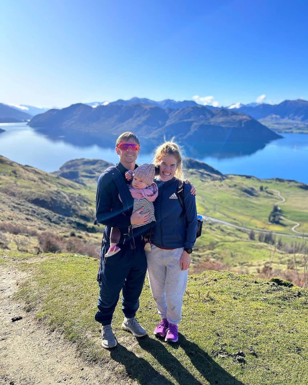 アンジェラ・ペティさんのインスタグラム写真 - (アンジェラ・ペティInstagram)「Happy birthday to my best friend and love of my life 💕 Thanks for being such an amazing Dad to Azaliah and thanks for everything you do for our little family my Pete (nickname for those that don’t know haha) ❤️」11月7日 7時19分 - angie_run800m