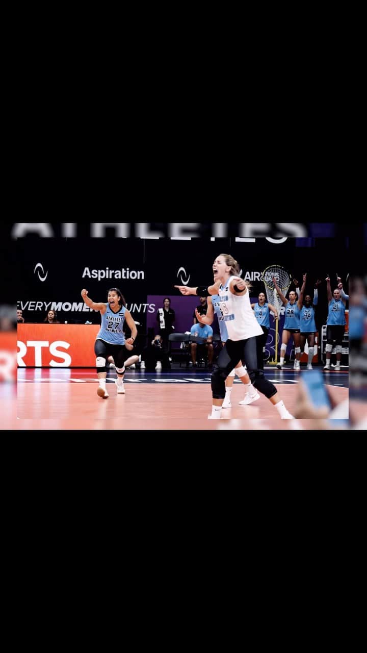 のインスタグラム：「Today is THE day! Catch the finale of @auprovolleyball season 3 tonight on ESPNU! 🎊   #AUVB」