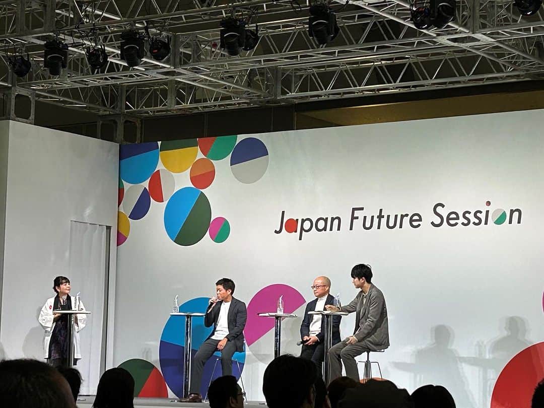 竹岡圭のインスタグラム：「2024年4月〜5月にかけて、東京ベイエリアで「SusHi Tech Tokyo 2024」が開催されまーす💞 先日ジャパンモビリティショーでパネルディスカッションを行わせていただいたのですが、お話を伺って、ますます興味が深まりましたー💞いまから楽しみ😊 詳しくは↓ https://www.sushi-tech-tokyo2024.metro.tokyo.lg.jp/  #SusHiTechTokyo2024 #スシテックトウキョウ2024 #東京都 #TOKYO #ベイエリア #お台場 #有明 #青海 #海の森公園 #竹岡圭」