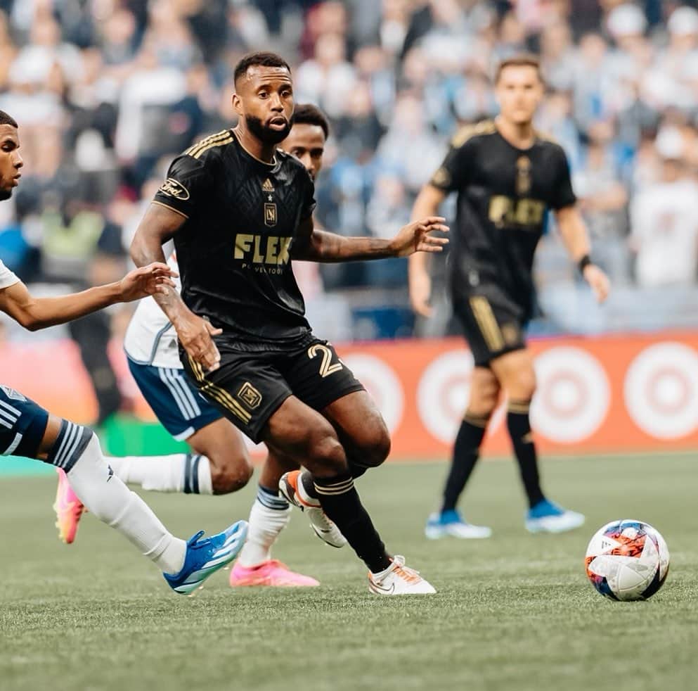 ケリーン・アコスタのインスタグラム：「Onto the next round. We move! 🫡」