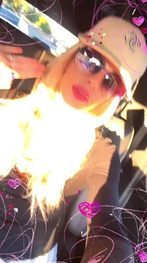 オリアンティのインスタグラム：「Orianthi.me 🎟🎟🎟🎫🎫🎫」