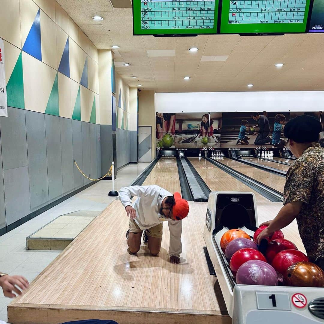 MAIKO さんのインスタグラム写真 - (MAIKO Instagram)「#チーム同い年🐇🐉 #🎳 #1本差で負けた… #思い出投稿📸 #あ、おはよう🙋🏻‍♀️」11月7日 9時24分 - maiko_oops