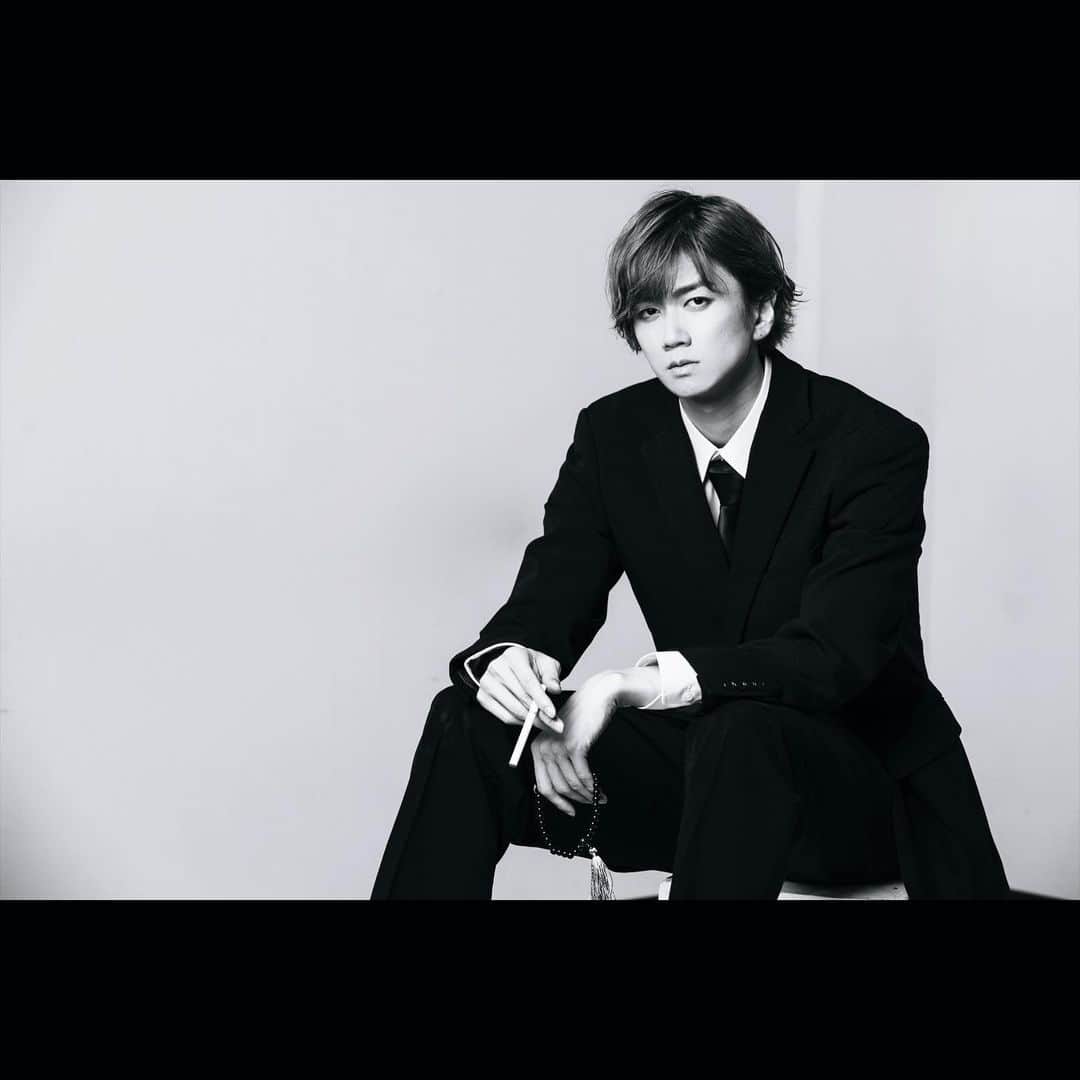 千綿勇平さんのインスタグラム写真 - (千綿勇平Instagram)「🕴🏻🕴🏻🕴🏻  #suits」11月7日 19時11分 - yuhei_chiwata