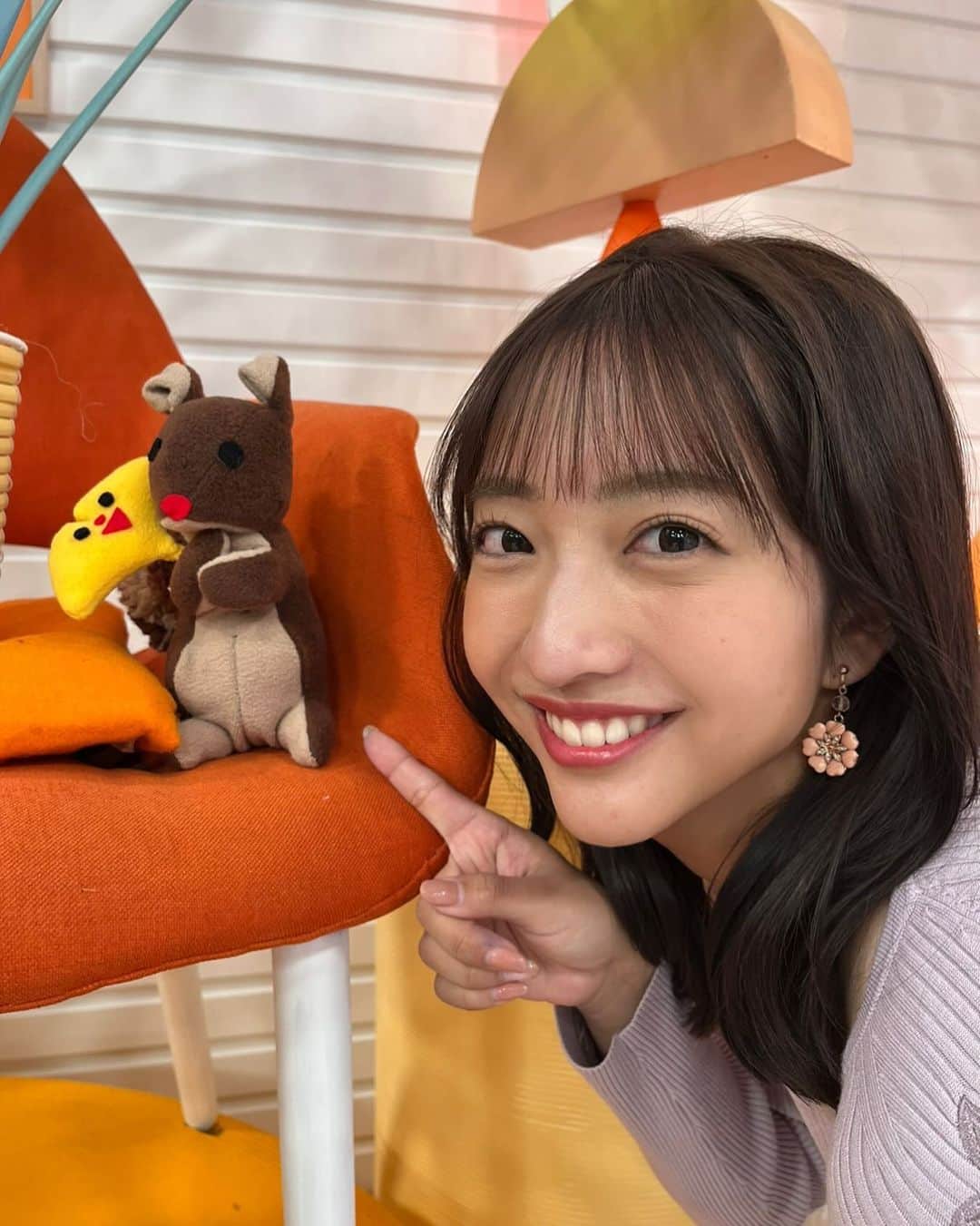 のインスタグラム：「* スタジオにリス発見🐿️ #めざましテレビ」