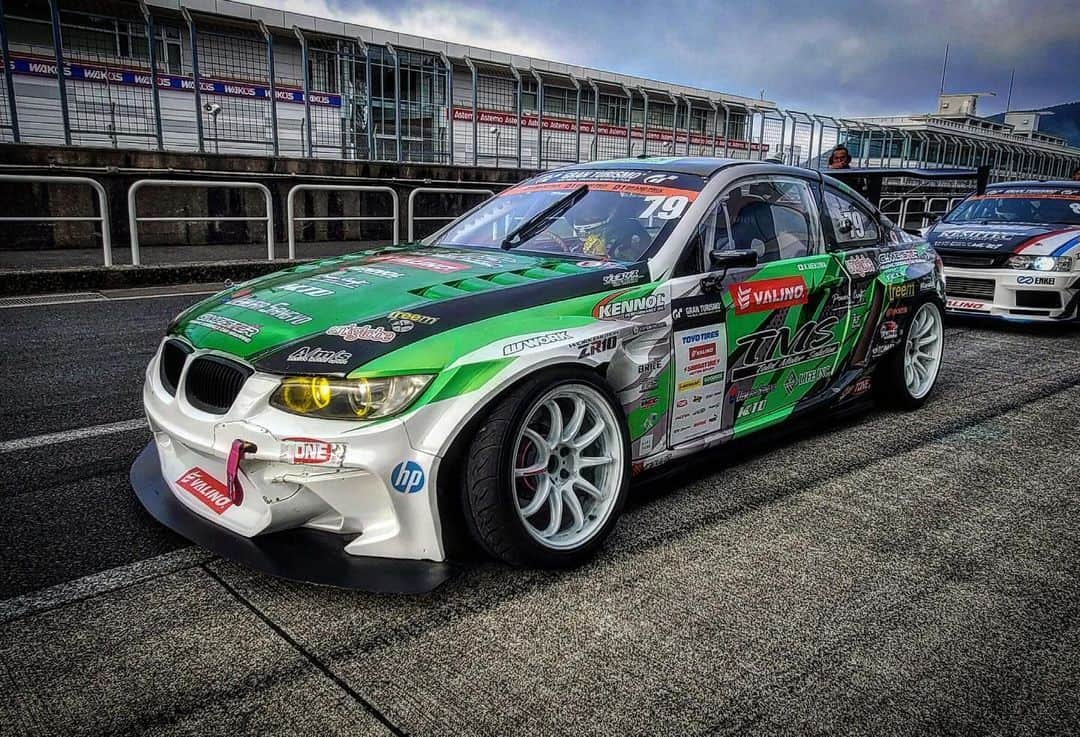 WORKのインスタグラム：「D1GP Rd.7&8 dumppp... No.10 #d1gp #drift #workwheels #workwheelsjapan #workemotion #workracingwheels」