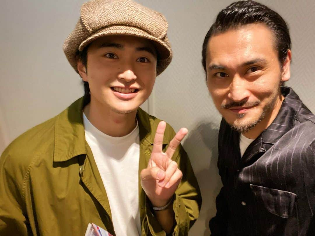 高木勝也さんのインスタグラム写真 - (高木勝也Instagram)「4日目。  映画『生きない』 ありがとうございました。  今日はハルキ(平野宏周)が来てくれました。 しかもサプライズで、、、 いつになってもヒーローの心を持った素敵な男です。 感謝だよ。  また明日も心を込めて。 #平野宏周  #ハルキ  #ウルトラマンゼット  #生きない」11月7日 19時24分 - katsuyoung__1128