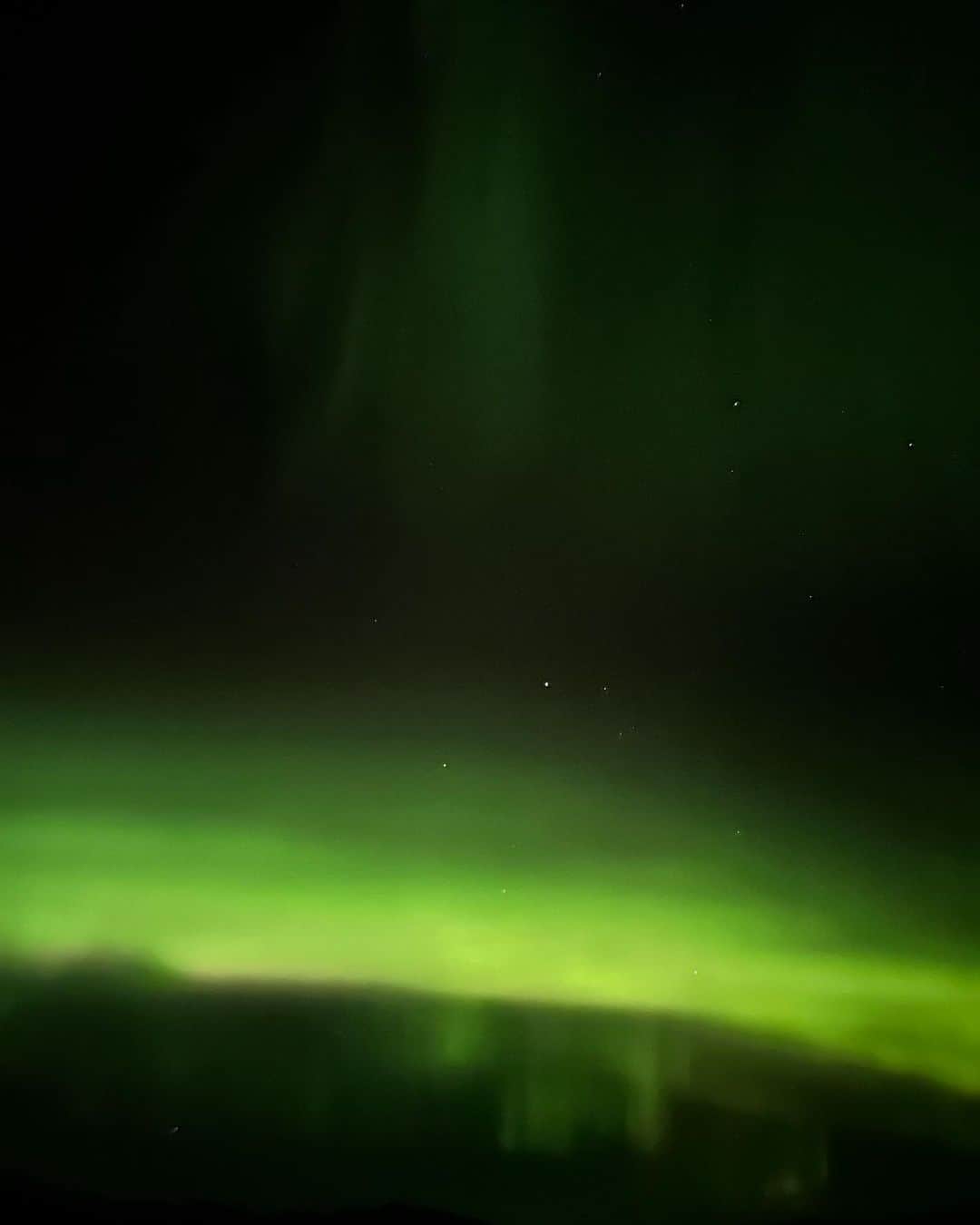 柴田紗希さんのインスタグラム写真 - (柴田紗希Instagram)「ION Adventure Hotelから見えたオーロラたち✨✨✨  #iceland #ionadventurehotel  #aurora」11月7日 19時41分 - shibasaaki