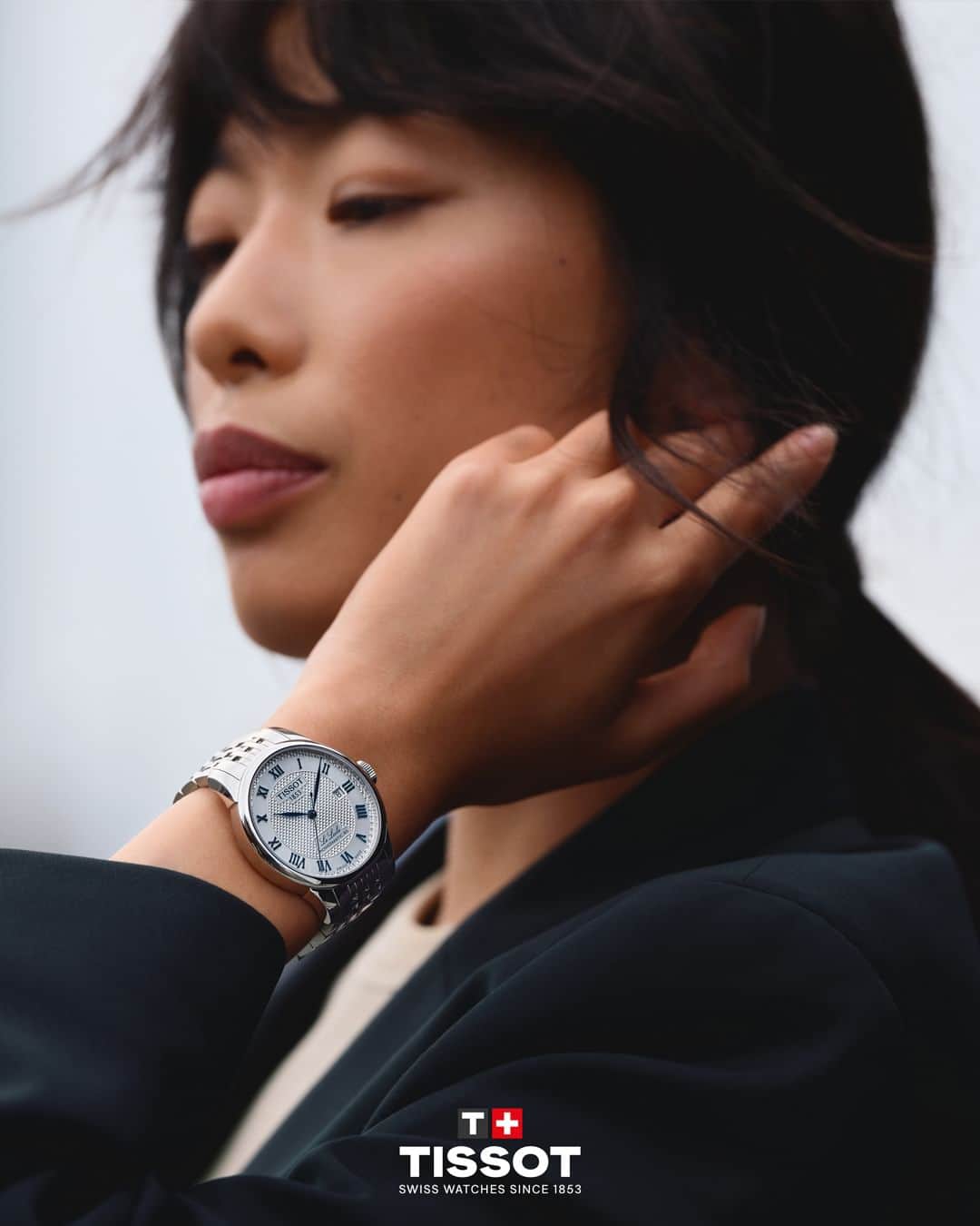 ティソのインスタグラム：「You know just where you want to go. No matter which path you chose, your Tissot was there with you, every second of the way.  #Tissot #FocusForward #SwissMade」