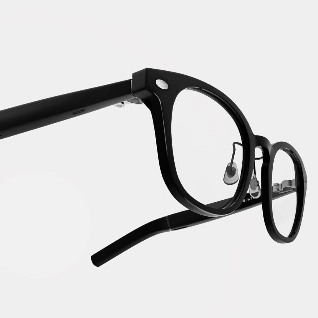 OWNDAYS JPのインスタグラム：「「聴こえるメガネ」  OWNDAYS×HUAWEI Eyewear ２  専用SNAP LENS（別売り）をつけることで、サングラスとしても追加える便利な一台二役！ マグネットで簡単に付け外し可能なレンズは持ち運びにも便利✨偏光機能がついているため、アウトドアシーンなどでも大活躍‼︎  本体価格 ￥37,800 税込　※度付きレンズ代込み  ▶️HW2003-3A （SQUARE）ブラック／クリアグレー 　専用SNAP LENS（別売り） 　HWF2003Le-N Black　　￥1,650 税込  ▶️HW2004-3A（BROW SQUARE）ブラック／クリアグレー 　専用SNAP LENS（別売り） 　HWF2004Le-N Black　　￥1,650 税込  ▶️HW2005-3A（WELLINGTON）ブラック／クリアブラウン 　専用SNAP LENS（別売り） 　HWF2005Le-N Black　　￥1,650 税込  ▶️HW2006-3A（BOSTON WELLINGTON）ブラック／クリアブラウン 　専用SNAP LENS（別売り） 　HWF2005Le-N Black　　￥1,650 税込」