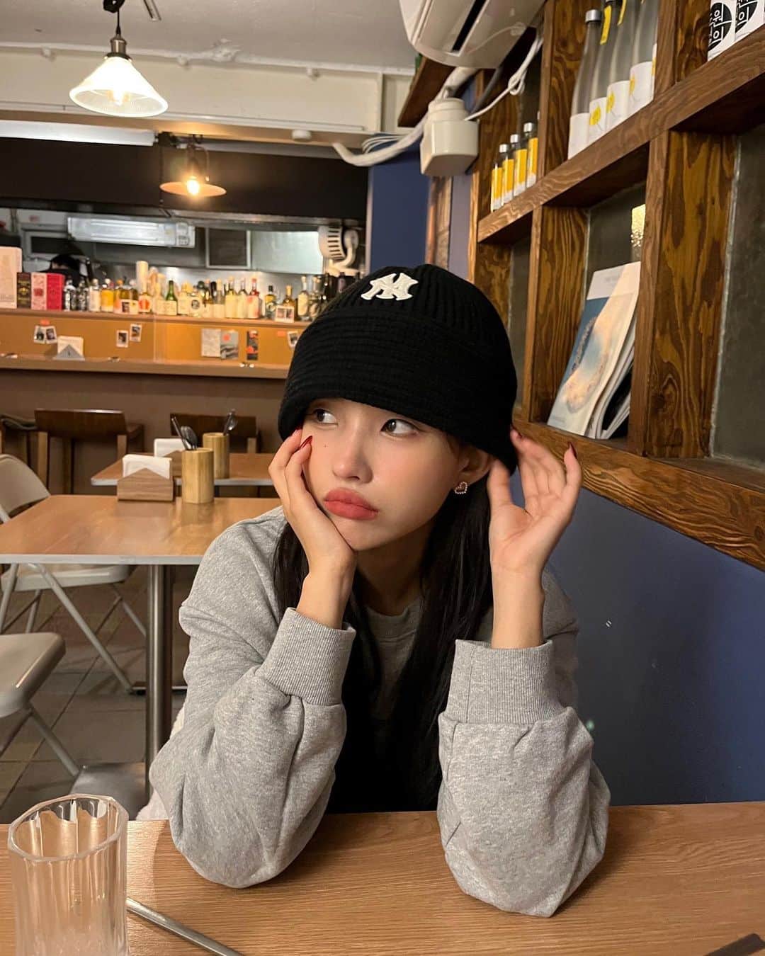 ソヨンのインスタグラム：「😁」