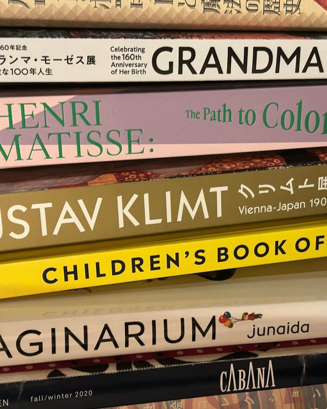 村田倫子さんのインスタグラム写真 - (村田倫子Instagram)「さいきん📚  読み直しも多め。 好きな作家さんは なんだか共通項がある気がする…」11月7日 20時25分 - rinco1023