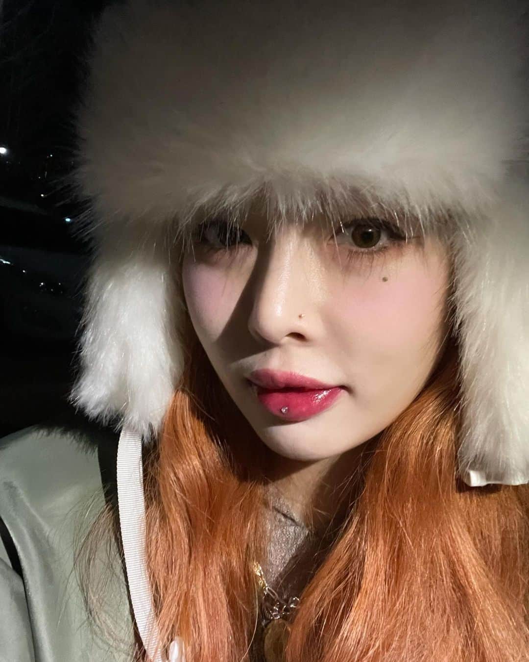 ヒョナ のインスタグラム：「🤍🤍🤍🤍🤍🤍」