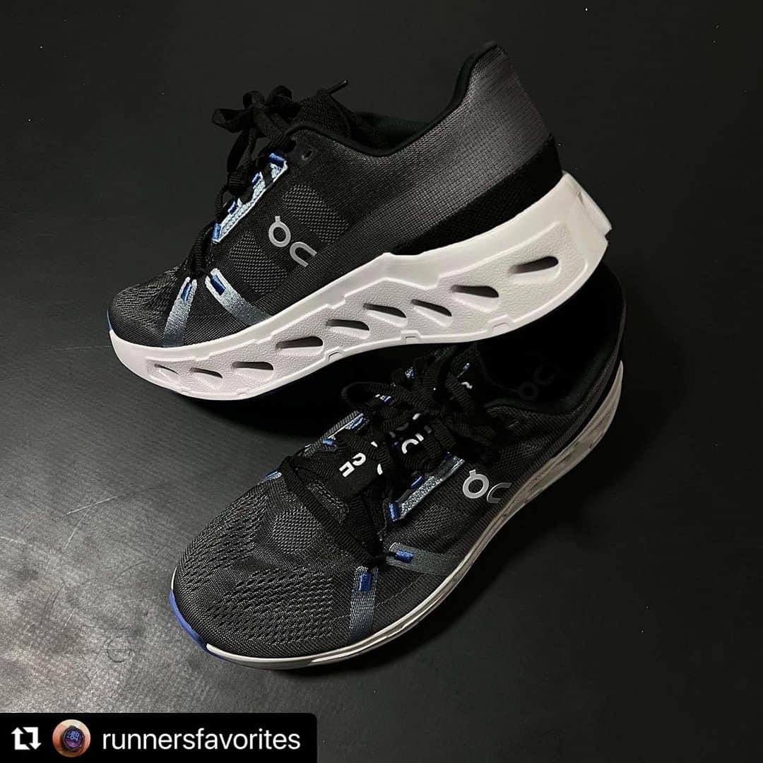 宇野薫のインスタグラム：「僕のランナーズフェイバリット!!  #Repost @runnersfavorites with @use.repost ・・・ *  Runners Favorites ランナーたちのお気に入り  0822  @caoluno   On Cloudeclipse オン クラウドエクリプス  「最近リリースされたばかりのクラウドエクリプスは、極厚のソールユニットを採用したことで、On 史上最大級のクッショニングを備えていると言われるだけあってクッション性が最高です!!このスペックによって、試合前最後の減量ランニングも楽しく、そして気持ち良く走りきることができそうです」  #onrunning  #cloudeclipse #オンランニング #クラウドエクリプス」