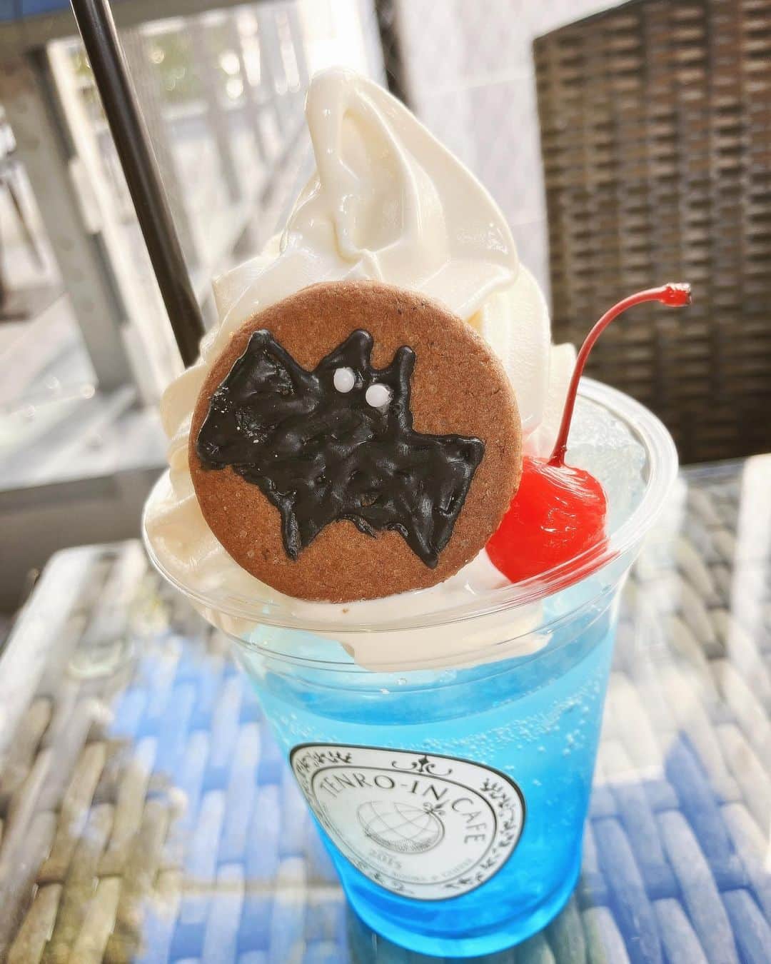 森實りこさんのインスタグラム写真 - (森實りこInstagram)「: おいし！  #shibuya  #秋服コーデ」11月7日 20時26分 - ricozane