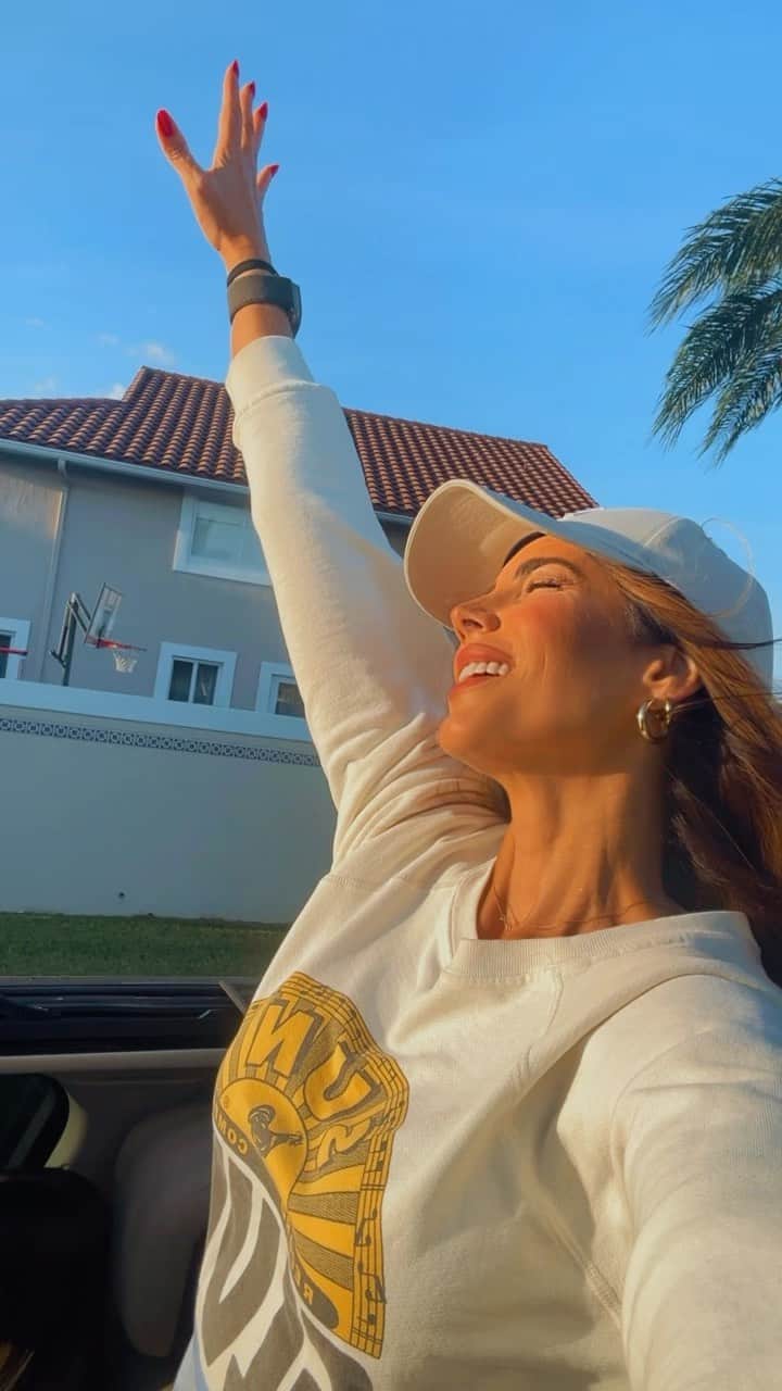 Gaby Espinoのインスタグラム：「Quien más extraña Venezuela como yo? 🥹🥹❤️」