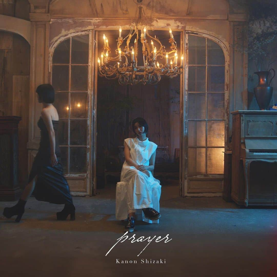 志崎樺音さんのインスタグラム写真 - (志崎樺音Instagram)「【本日リリース】  1st Single『prayer』Release.  Lyrics by Kanon Shizaki Composed by cry'n Arranged by cry'n   2023.11/7 デビュー五周年の本日 遂に、ソロで歌を出すことが出来ました。  この日を迎えられたのはいつも応援してくださる皆様のおかげです。本当に有難うございます。 これからも邁進していきたいと思います。 どうぞ宜しくお願いします。  #kanonshizaki  #志崎樺音」11月7日 12時08分 - kshizaki_official