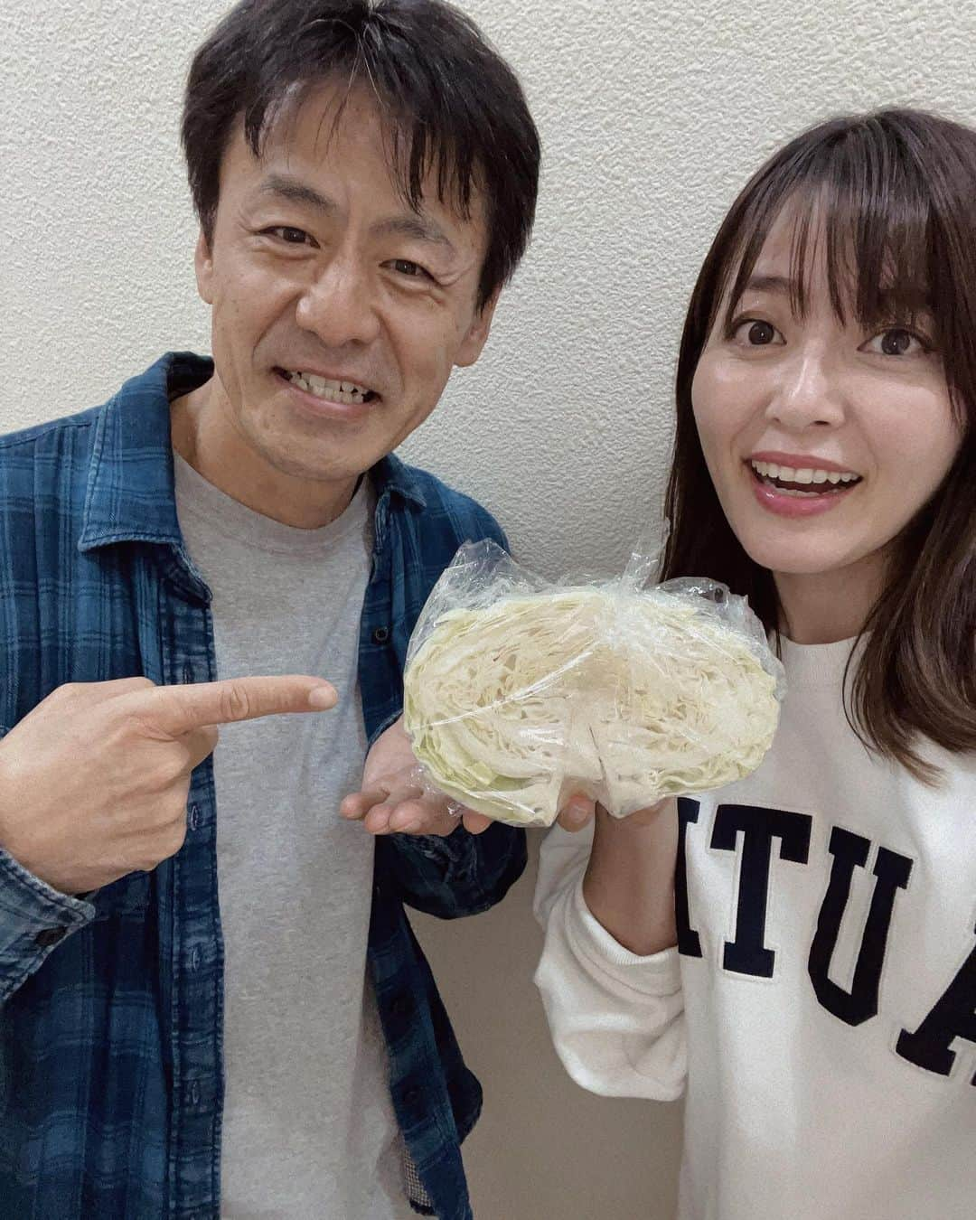 井上志帆子さんのインスタグラム写真 - (井上志帆子Instagram)「#しゃーshe彼女3  #ゲスト様編 #パラシュート部隊 #斉藤優 さん #コンバット満 さん #サカイスト#伝ぺー さん #マサル さん#博多のおいしゃん #関岡マーク  豪華な日替わりゲストさん達でした。 同じ演目でも、役者さんが変わるとこんなに違うのかと。皆様の個性と面白さとらしさが溢れてて、どの回も素敵でした。 日替わりっていうのが勿体無いくらい！ 毎日刺激的で楽しかったです、ありがとうございました！！！  #半々同棲物語 #さよおならまた会う日まで #写真立て #Bチーム鶴田との写真が裏側に入ってたよ #ぽんプラザホール」11月7日 12時15分 - shiriko0316