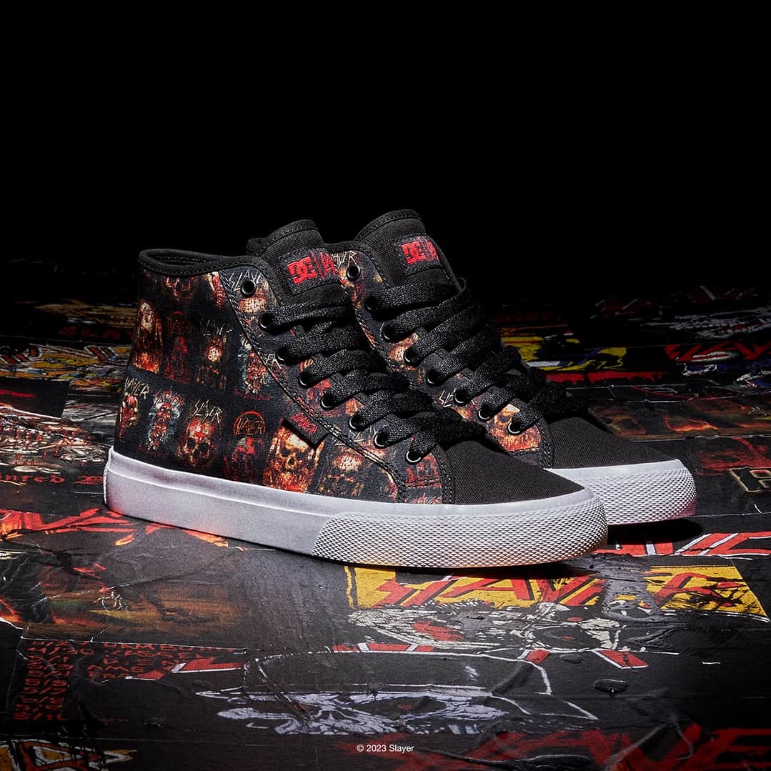 のインスタグラム：「SLAYER x DC has arrived 🔗  Shop the new @SlayerBandOfficial x Manual Hi at the link in bio 👈」