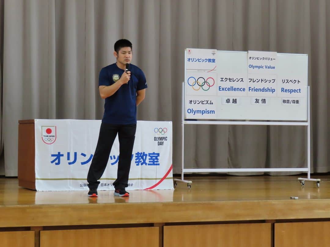 日本オリンピック委員会さんのインスタグラム写真 - (日本オリンピック委員会Instagram)「本日、潮来市立潮来第一中学校にて、#レスリング の #井上智裕 さんによる #オリンピック教室 を実施いたしました！ ご参加いただいた中学生の皆さん、ありがとうございました！  #TEAMJAPAN #がんばれニッポン」11月7日 13時32分 - teamjapanjoc