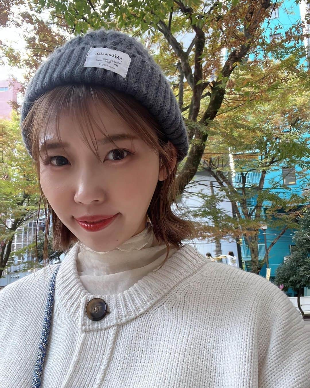 中村愛さんのインスタグラム写真 - (中村愛Instagram)「🍁♡ ・ ・ ・ んー🧐紅葉はまだまだですなぁ🤚 いつかの公園にて⛲️  さて本日気持ちの悪いお天気ですがw 火曜日なので！ 生配信ありますっ！！  #youtuber好きな人と繋がりたい   #中村愛チャンネル ぜひ見てね！今宵9時から👁️」11月7日 14時02分 - nakamuramura_ai