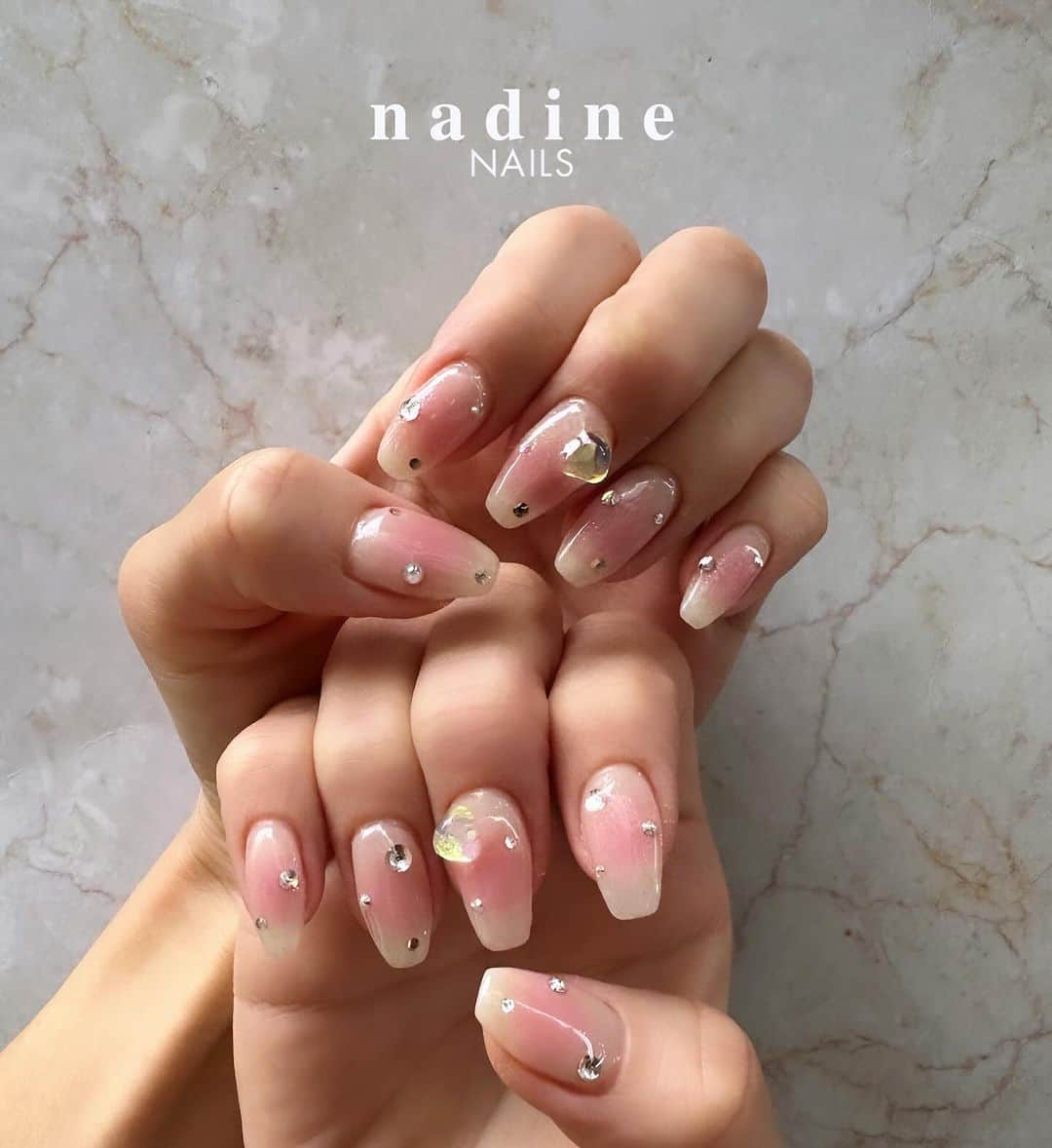 nadineNAILSのインスタグラム