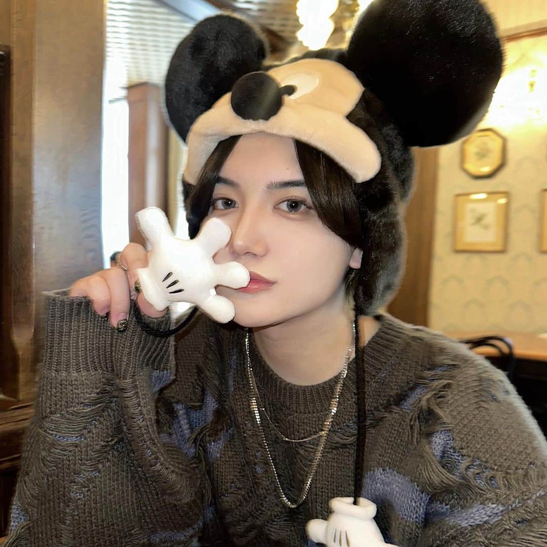 やっぴのインスタグラム：「弾丸ディズニーしてきた🩵🩶 #disney」