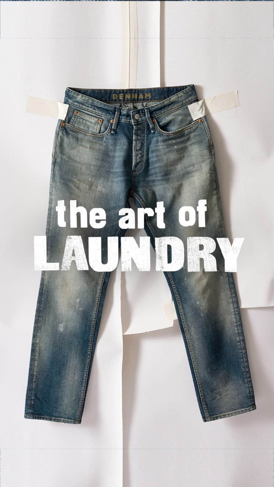 デンハムのインスタグラム：「The Art of Laundry. Obsessed with washes. 💙✂️ #theartoflaundry」