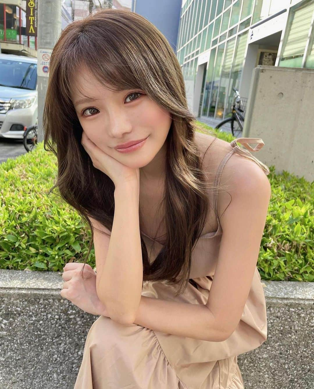 美女美容事情さんのインスタグラム写真 - (美女美容事情Instagram)「《美女の休日ショット🧡💚》 *⁠ リポストを使って素敵な美女の投稿を紹介させて頂く【ビジョビ💄美女美容事情💅】のコーナーです✨ *⁠ 今回ご紹介させて頂きますのは!!👀❤︎⁠⠀ 青山あいりさん< @aoyamaairi >の素敵なお写真 *⁠⠀⁠⠀⁠⠀⁠⠀ ナチュラルな美しさで可愛らしいですね💕☺️ 自然の緑がよく似合います🍃🌿🌱 *⠀⁠⠀⁠⠀⁠⠀⁠⠀ 青山あいりさん< @aoyamaairi > ⁠⠀⁠⠀⁠⠀⁠⠀ 素敵な投稿ありがとうございました✨ *⠀⁠⠀⁠⠀⁠⠀⁠⠀ 青山あいりさんのアカウントには他にも素晴らしい投稿が沢山ありますので是非覗いてみてくださいね💁‍♀️💙⁠⠀⁠⠀⁠⠀⁠⠀ *⠀⁠⠀⁠⠀⁠⠀⁠⠀ △▼△▼△▼△▼△▼△▼△▼△▼△▼ ⁠⠀⁠⠀⁠⠀ ❤🧡💛「美女美容事情」💚💙💜⠀⠀⠀⠀⠀⠀⠀⠀⠀⠀⠀⠀⠀⠀⁠⠀⁠⠀⁠⠀⁠⠀⁠⠀ 👇掲載ご希望の方は👇⠀⠀⠀⠀⠀⠀⠀⠀⠀⠀⠀⠀⠀⠀⠀⁠⠀⁠⠀⁠⠀⁠⠀⁠⠀ @b_b_j.jタグ付けと🖤 #ビジョビ ⁠⠀ 🖤タグ付けお願いします✨⠀⠀⠀⠀⠀⠀⠀⠀⠀⠀⠀⠀⠀⠀⠀⁠⠀⁠⠀⁠⠀⁠⠀⁠⠀ △▼△▼△▼△▼△▼△▼△▼△▼△▼ ⁠⠀⁠ #ENEOS #14号車 #ROOKIEracing #TOYOTA #SGT #GT500 #SUPRA #race #ENEOSGIRL #costume #レースクイーン #コスチューム  #SUPERGT2023 #青山あいり #日本レースクイーン大賞」11月7日 17時12分 - b_b_j.j