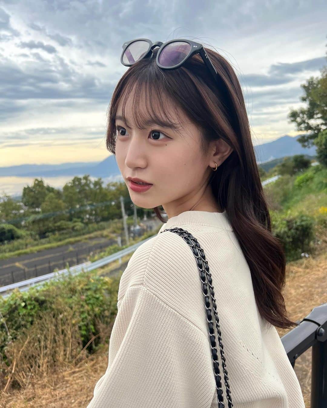 のインスタグラム：「🍂」