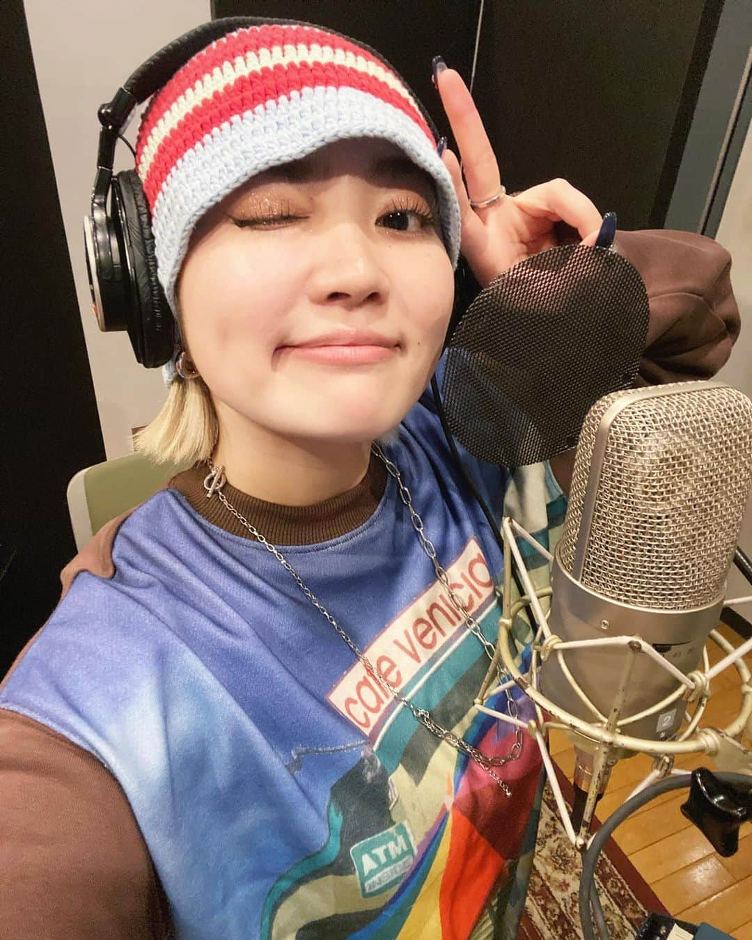 柏木ひなたさんのインスタグラム写真 - (柏木ひなたInstagram)「🩶🩶☯️^ ^🫷🏻ｼﾞﾄﾞﾘ  #recording」11月7日 17時26分 - hinata_official_kashiwagi