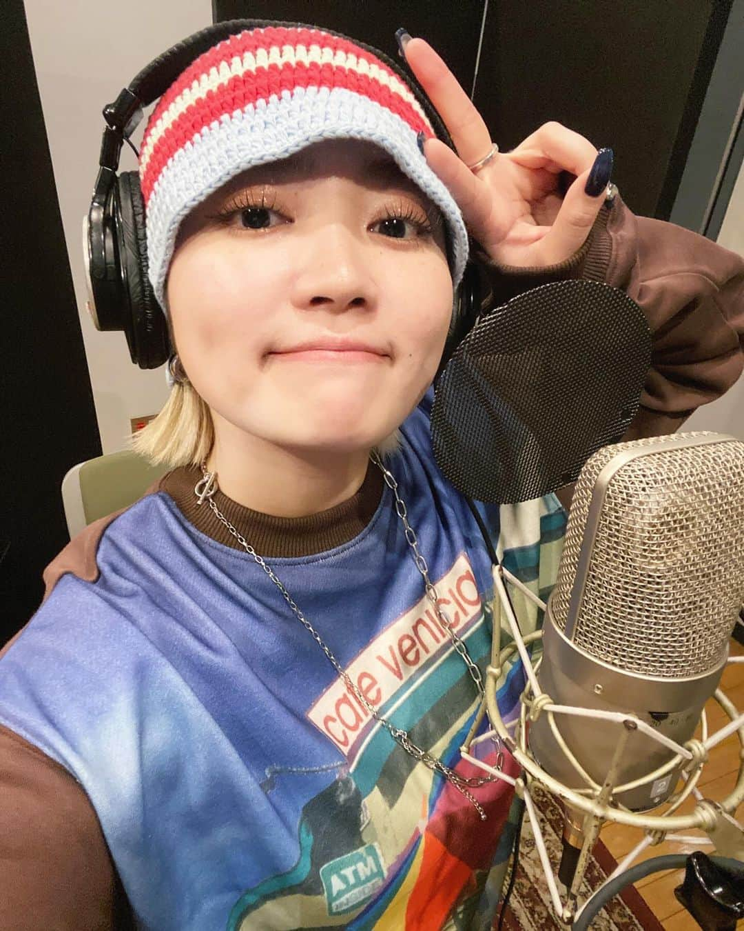 柏木ひなたさんのインスタグラム写真 - (柏木ひなたInstagram)「🩶🩶☯️^ ^🫷🏻ｼﾞﾄﾞﾘ  #recording」11月7日 17時26分 - hinata_official_kashiwagi