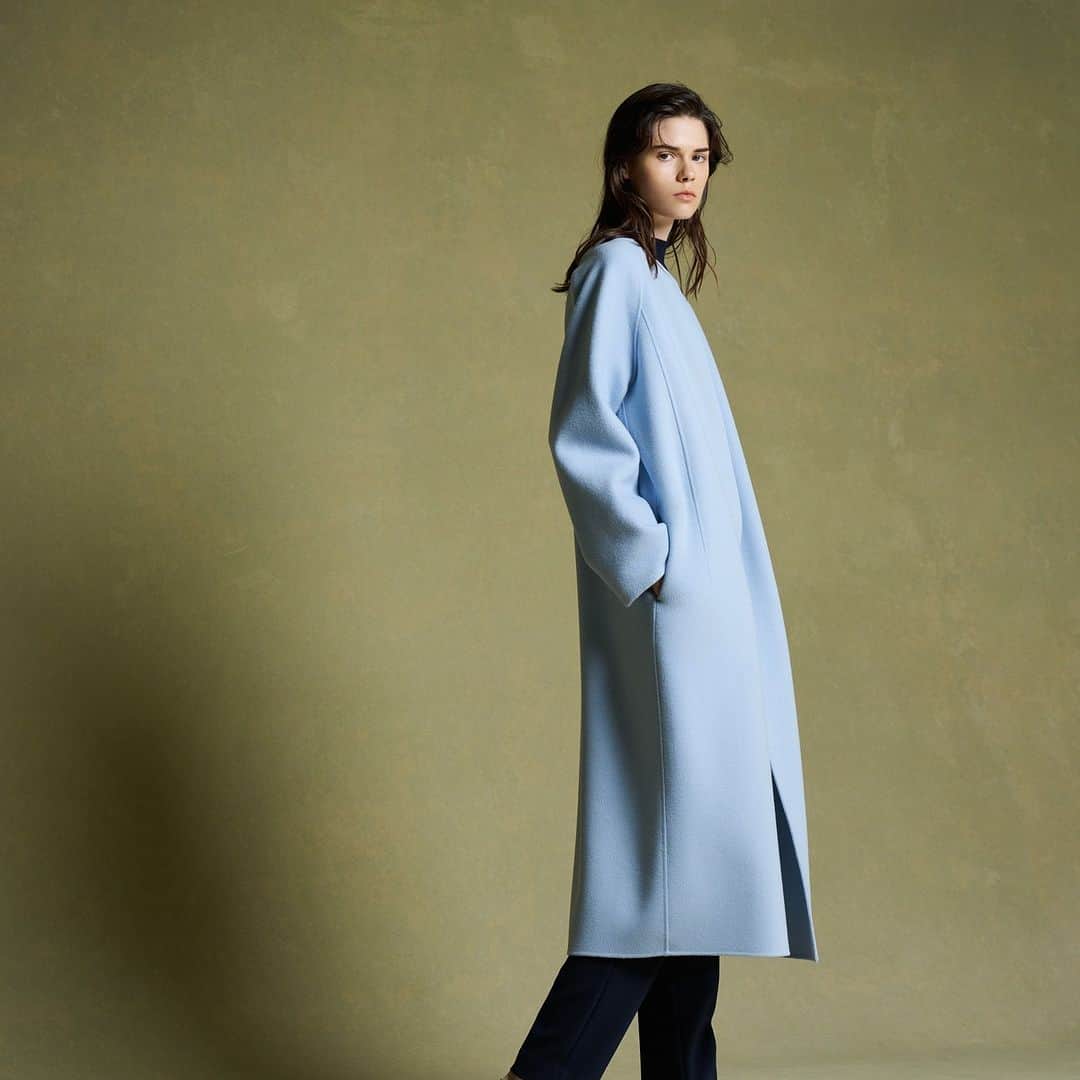 m-i-d e-shoppingのインスタグラム：「2023 AUTUMN WINTER COLLECTION  Coat　¥99,000 (PRODUCT CODE：C241-011)  Knitwear ¥23,100 (PRODUCT CODE：A741-008)  Pants ¥22,000 (PRODUCT CODE：U541-002)  #mid_e_shopping #2023aw #mpremier #エムプルミエ #BLENHEIM #ブレンヘイム #coat #knit #pants #コート #ニット #パンツ」