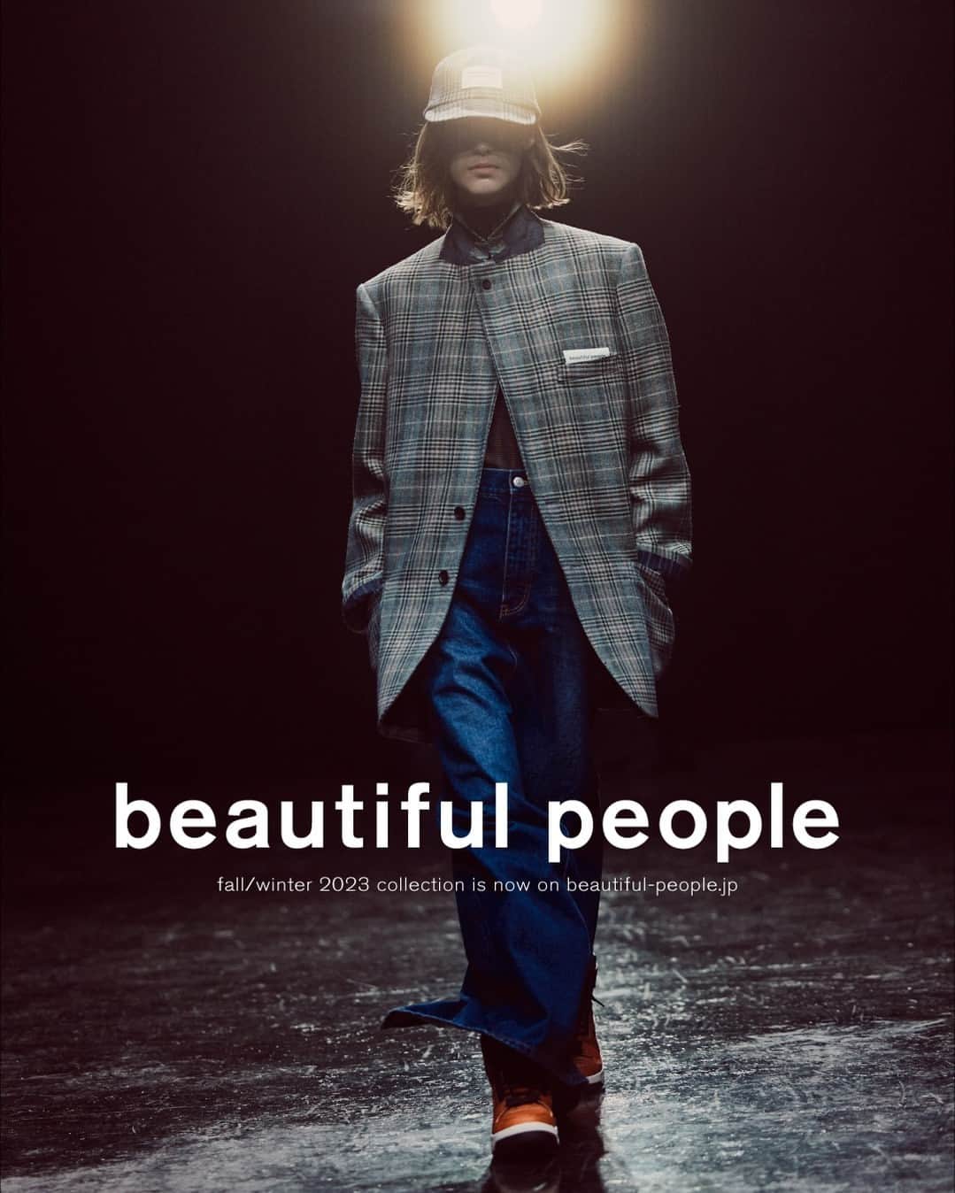 のインスタグラム：「Fall/Winter 2023 Collection⁠ / Tweed Check series⁠ Now available in stores and online. ⁠ ⁠ ___⁠ ⁠ ⁠ まるでおままごとをしているかのように、⁠ 日常をもっとたのしいものに。⁠ ⁠ 仕事や学校で着る洋服が、休日にも着たくなるものになったら。⁠ 日常的なスタイルが、1 つや2つではなく様々な形に変化したら。⁠ ユニフォームにダイバーフォームとなる可能性が秘められていたら。⁠ ⁠ UNIFORM ↔️ DIVERFORM⁠ ⁠ DOUBLE-END によって⁠ ユニフォームはダイバーフォームへと進化する。⁠ ⁠ 私たちの日常生活やワードローブから、⁠ そして⁠ 子供のころに着るものや使うものからもインスピレーションを。⁠ まるでおままごとをたのしむようなコレクション。⁠ ⁠ Kidswear for everyone.⁠ ⁠ ※ "OMAMAGOTO": means a play in which children imitate adults in their imaginary worlds. ⁠ ⁠ ___⁠ ⁠ 【beautiful people 直営店舗⁠】⁠⁠⁠⁠ ⁠ ■Online store⁠ www.beautiful-people.jp⁠ ⁠ ■Global Online store⁠ www.beautiful-people-creations-tokyo.com⁠ ⁠ ■ 青山店⁠⁠⁠⁠ 東京都港区南青山3-16-6⁠⁠⁠⁠ ⁠⁠⁠⁠ ■ 新宿伊勢丹店⁠ 伊勢丹新宿店本館2階　⁠⁠⁠⁠TOKYOクローゼット/リ・スタイルTOKYO⁠⁠⁠⁠ ⁠⁠⁠⁠ ■ 渋谷PARCO店⁠ 渋谷パルコ2階⁠ ⁠ ■ ジェイアール名古屋タカシマヤ店⁠ ジェイアール名古屋タカシマヤ4階　モード＆トレンド「スタイル＆エディット」⁠⁠⁠⁠ ⁠⁠⁠⁠ ■⁠阪急うめだ店⁠ 阪急うめだ本店3階　モード⁠⁠⁠⁠ ⁠ ___⁠ ⁠ #beautifulpeople⁠⁠⁠ #ビューティフルピープル⁠⁠⁠ #creationstokyo⁠ #FW23 #23Winter⁠ #SideC ⁠ #DOUBLEEND⁠ #ダブルエンド⁠ #OMAMAGOTO⁠ #UNIFORM⁠ #DIVERFORM⁠ #Kidswearforeveryone」