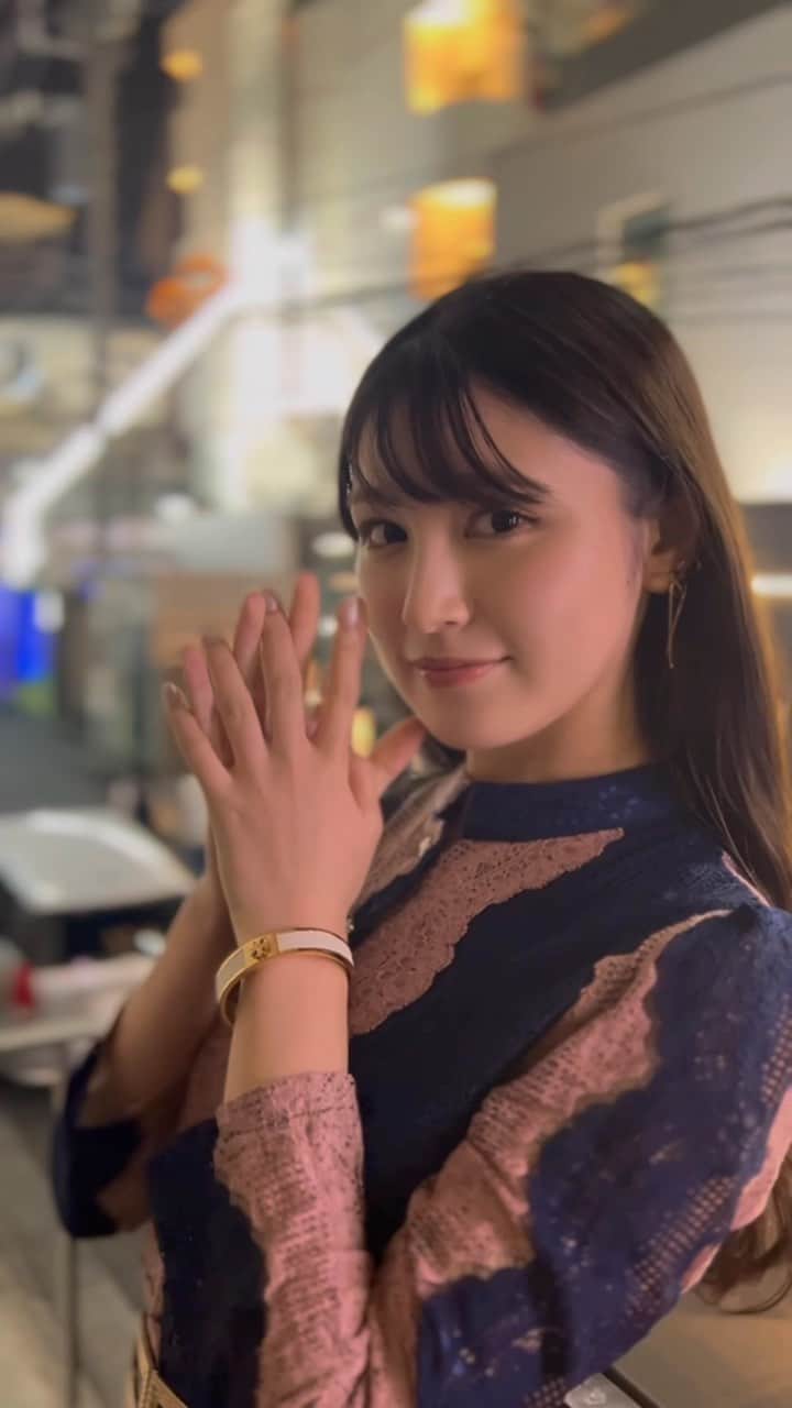 のインスタグラム：「ひと休みも大事だよ🪴🌝」
