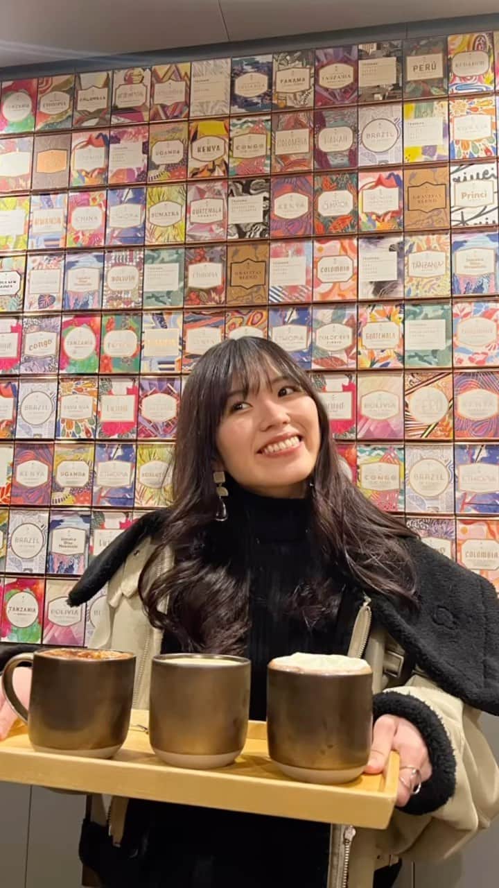 遥海のインスタグラム：「Happy Birthday, 美咲♡  27歳おめでとう🍾 私の最強の味方。 いつもありがとう。 大好きだよ😘  お祝いしよ🥂」