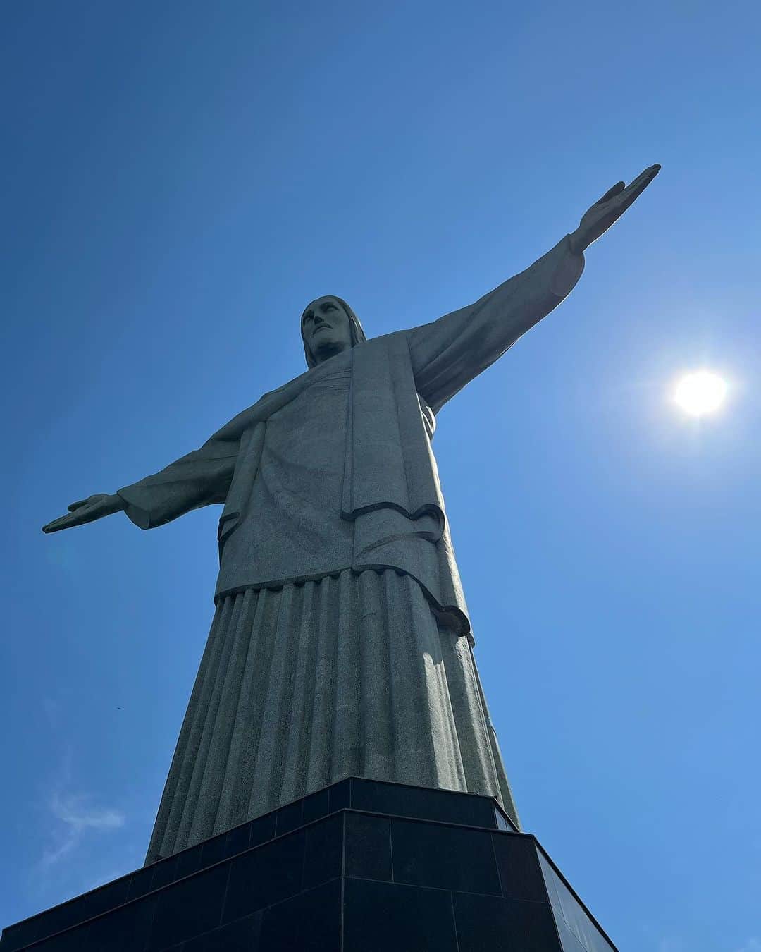 ジェイク・イラーディさんのインスタグラム写真 - (ジェイク・イラーディInstagram)「Always a good time in Rio 🇧🇷」11月8日 4時34分 - jakeilardi