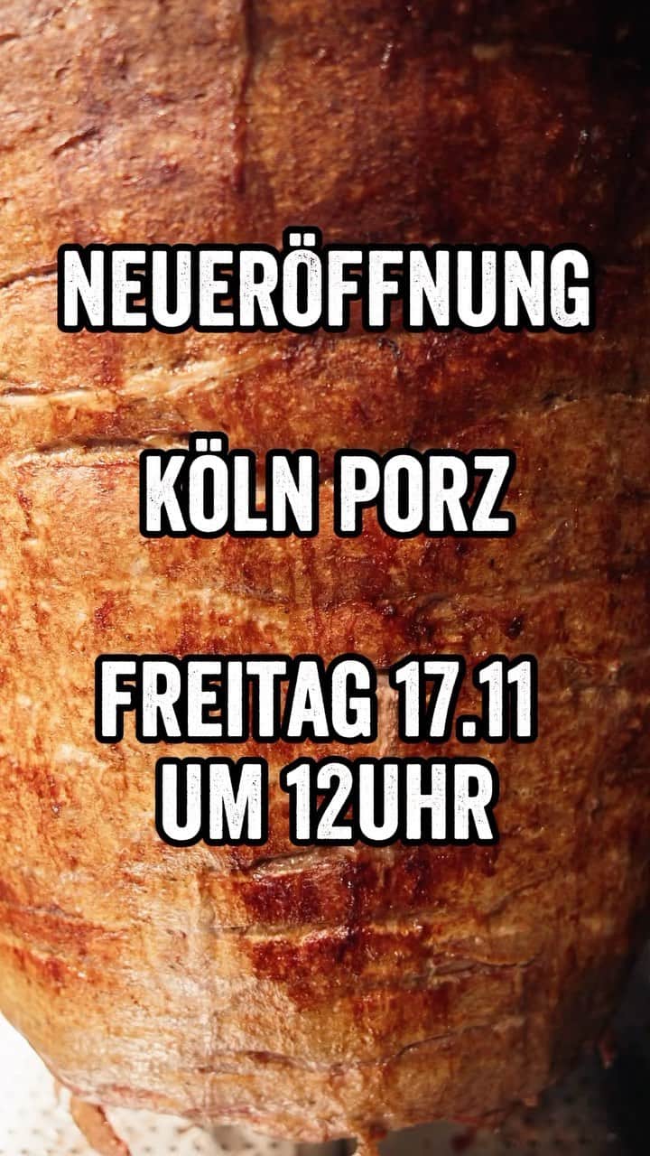 ルーカス・ポドルスキのインスタグラム：「AUFGEPASST ‼️ Wir feiern die Neueröffnung vom neuen Mangal X Lukas Podolski in PORZ 🔥   Wann? Freitag, 17.11 um 12Uhr Wo? Kaiserstraße 14, 51145 Köln Porz  Wir freuen uns auf euch ❤️  #helal #halal #mangal #podolski #pl10 #döner #brot #frisch @lukaspodolski @mtndag」