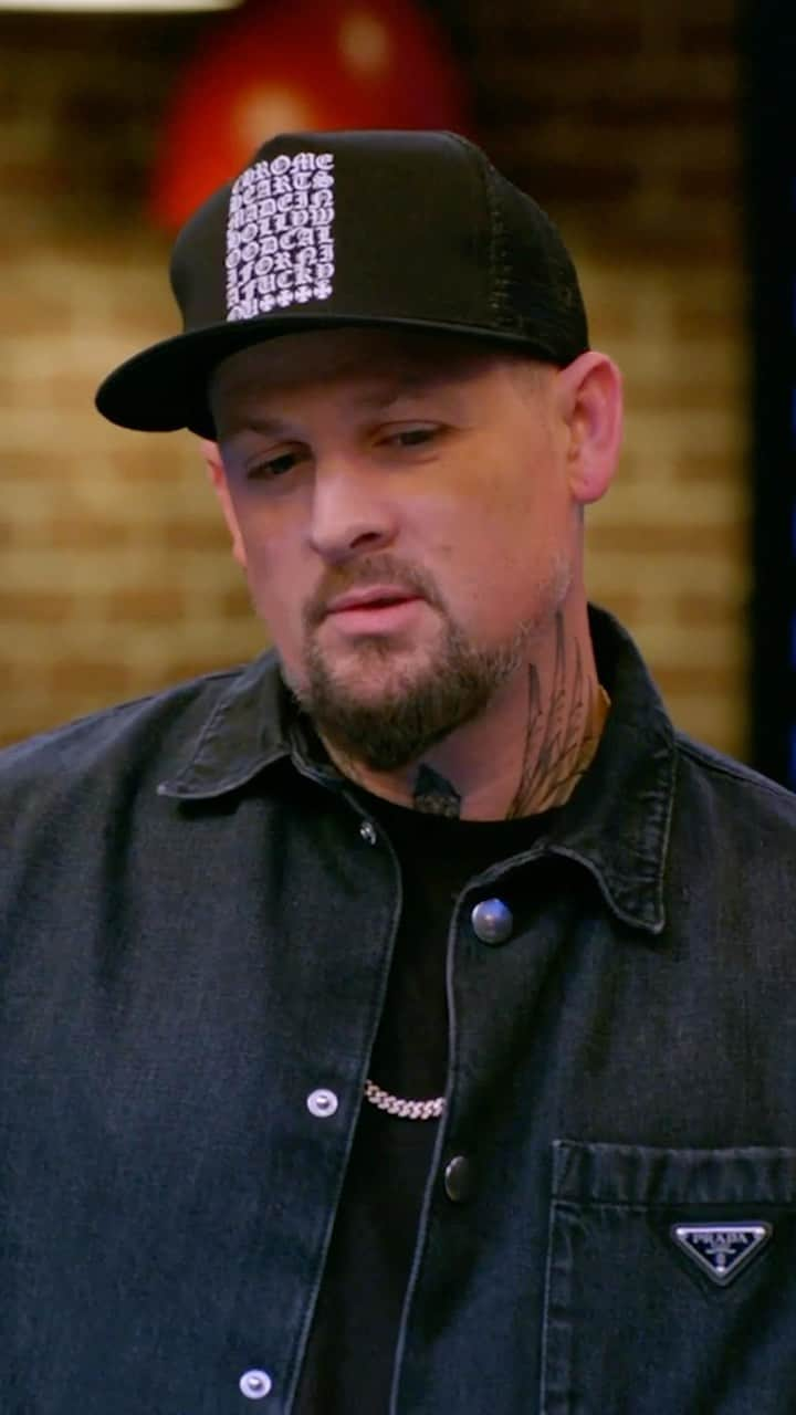 Good Charlotteのインスタグラム：「We’re looking at the ULTIMATE #InkMaster challenge… designing a tattoo for @JoelMadden 🤯 See which JUDGE’S work Joel picks on @Paramountplus‼️🥁 #InkMaster」