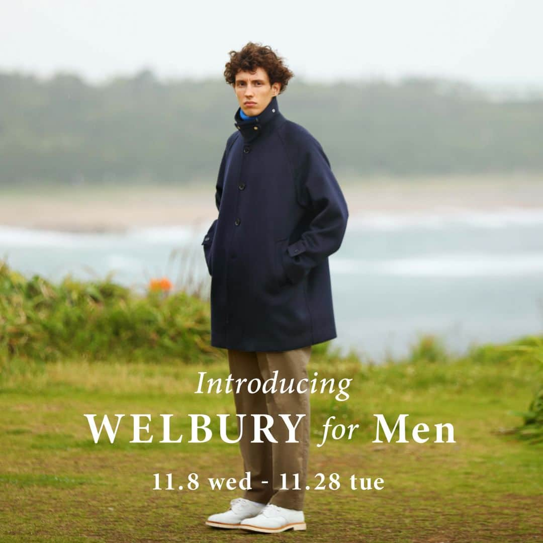 MACKINTOSH PHILOSOPHYのインスタグラム：「【MEN】 introducing WELBURY for Men 11.8 Wed. -11.28 Tue.   11/8(水)スタートのアウターフェアでは、レディスで昨年の秋冬シーズンにデビューし瞬く間に人気モデルとなった“ウェルベリー”のメンズ版が登場！   膝上ショート丈のゆったりとしたシルエットが魅力で、エレガントからカジュアルまであらゆるスタイルにフィットする、着る人を選ばない万能コートです。   他にも、カシミヤをブレンドしたウールビーバー素材を用いた、ベストセラーコート“ウェリントン”には、ロング丈に加えてショート丈が仲間入り。カジュアルにもビジネスにも活躍するコートをご用意し、皆様をお待ちしております。   期間中、店舗にて4万円以上（税込）のお買い上げでオリジナルのルームソックス数量限定でプレゼントいたします。 PHOTO１ WELBURY（H1C52-245 ） ￥79,200（with tax）  KNIT（H1N42-249 ） ￥24,200 （with tax） PANTS（H1R68-235 ） ￥24,200 （with tax）  PHOTO２ WELLINGTON（H1C15-209 ） ￥99,000 （with tax） KNIT （H1N44-224 ） ￥24,200 （with tax） MUFFLER（H1713-280 ） ￥13,200 （with tax） PANTS（H1R70-232 ） ￥24,200 （with tax）  PHOTO３ WELLINGTON short /  COAT (H1C29-209)  ￥88,000 (with tax)  KNIT (H1N44-224)  ￥24,200 (with tax) MUFFLER (H1713-280)  ￥13,200 (with tax)  PANTS (H1R70-232)  ￥24,200 (with tax)   店舗へのお問合せは（）内の品番をお伝えください。  #mackintoshphilosophy #マッキントッシュフィロソフィー #mackintosh #WELBURY #23AW」