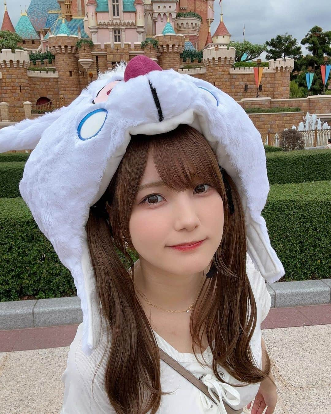 かすさんのインスタグラム写真 - (かすInstagram)「🐰🍨 . #香港ディズニー」11月7日 20時54分 - kasuu_kasu