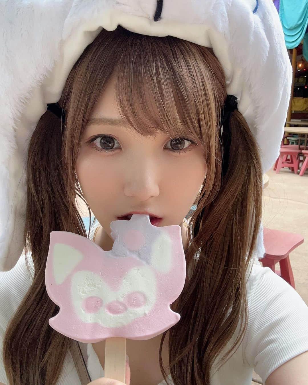 かすさんのインスタグラム写真 - (かすInstagram)「🐰🍨 . #香港ディズニー」11月7日 20時54分 - kasuu_kasu