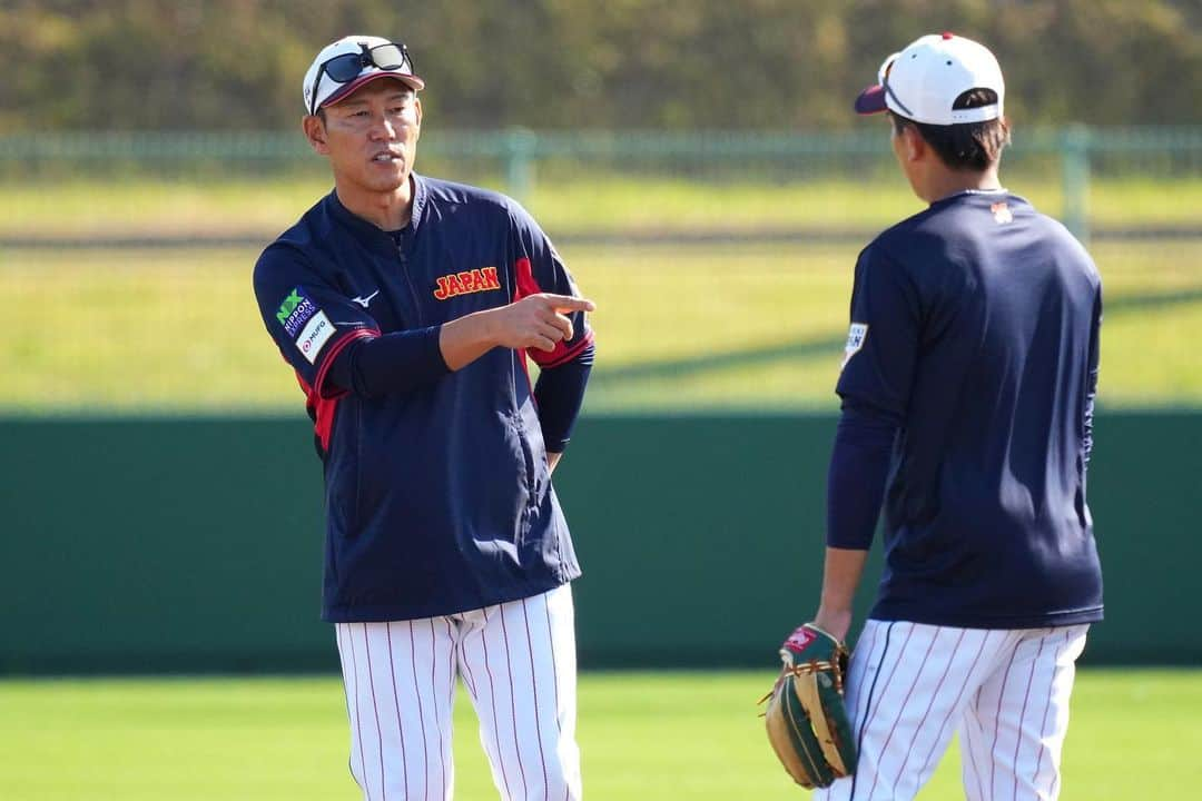 侍ジャパンさんのインスタグラム写真 - (侍ジャパンInstagram)「「カーネクスト アジアプロ野球チャンピオンシップ2023」に向けた侍ジャパン宮崎秋季キャンプ2023の2日目が宮崎市清武総合運動公園で行われ、野村佑希選手と梵英心コーチが合流。6投手がブルペン入りするなどこの日も充実の一日となりました。  https://www.japan-baseball.jp/jp/news/press/20231107_2.html  #侍ジャパン #侍ジャパン宮崎秋季キャンプ2023 #アジチャン #今井達也 #吉見一起 #根本悠楓 #赤星優志 #早川隆久 #田口麗斗 #横山陸人 #井端弘和 #古賀悠斗 #坂倉将吾 #門脇誠」11月7日 21時11分 - samuraijapan_official