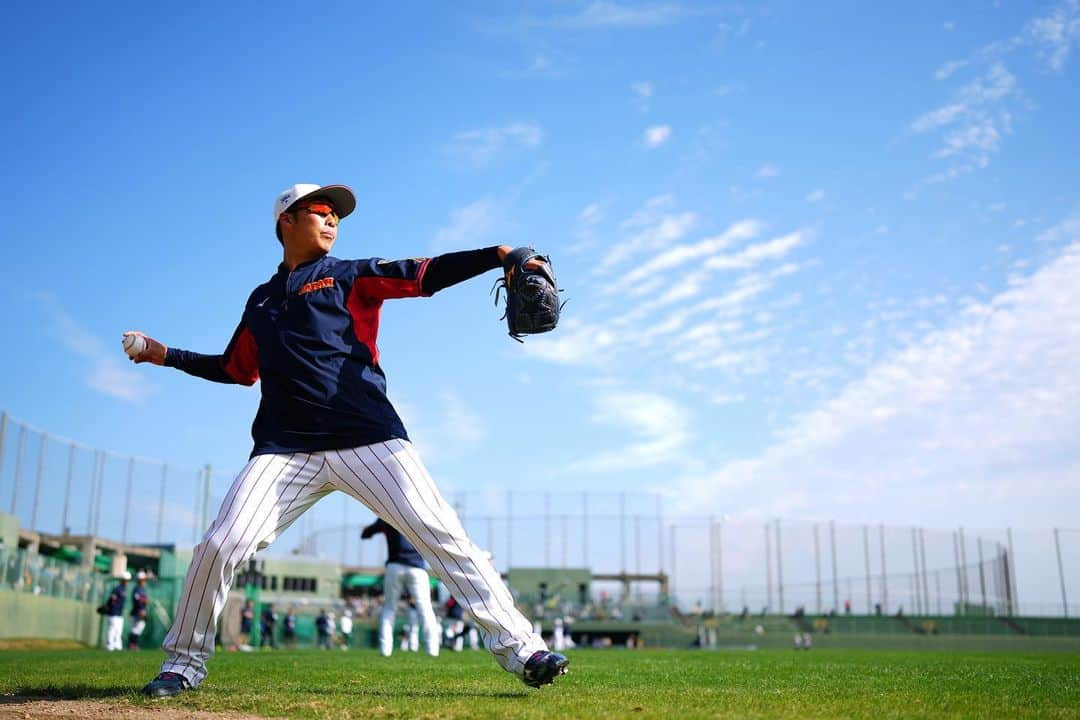 侍ジャパンさんのインスタグラム写真 - (侍ジャパンInstagram)「「カーネクスト アジアプロ野球チャンピオンシップ2023」に向けた侍ジャパン宮崎秋季キャンプ2023の2日目が宮崎市清武総合運動公園で行われ、野村佑希選手と梵英心コーチが合流。6投手がブルペン入りするなどこの日も充実の一日となりました。  https://www.japan-baseball.jp/jp/news/press/20231107_2.html  #侍ジャパン #侍ジャパン宮崎秋季キャンプ2023 #アジチャン #今井達也 #吉見一起 #根本悠楓 #赤星優志 #早川隆久 #田口麗斗 #横山陸人 #井端弘和 #古賀悠斗 #坂倉将吾 #門脇誠」11月7日 21時11分 - samuraijapan_official